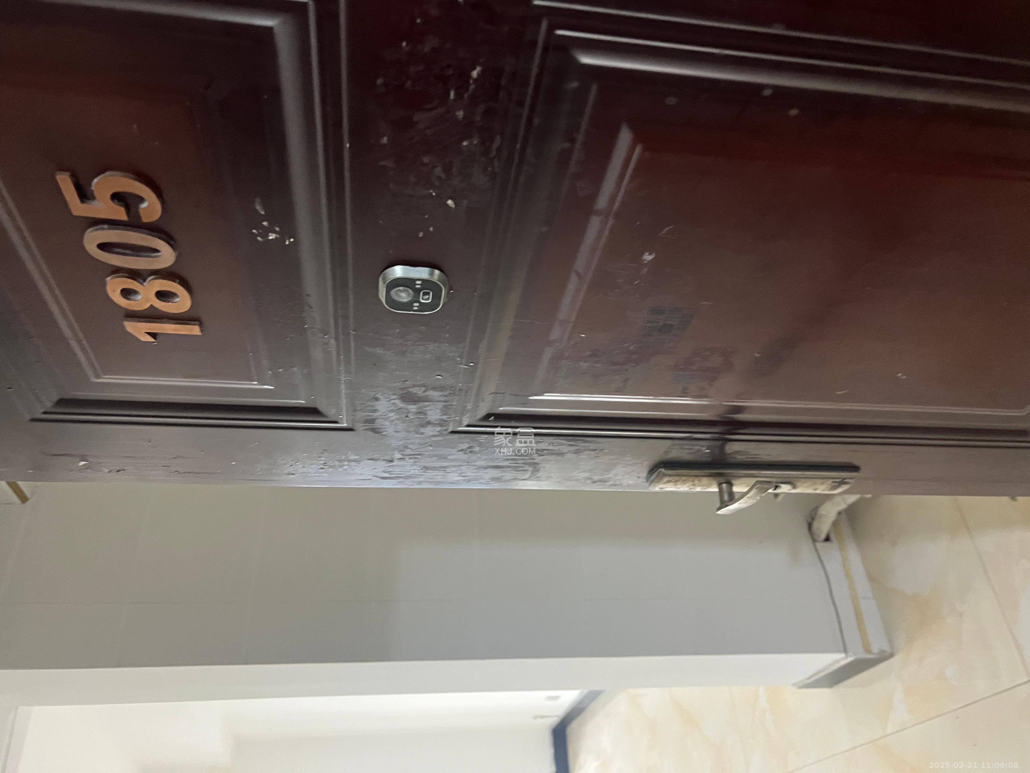 奥克斯广场 1室1厅1卫 2000.0元/月 奥克斯广场 1室1厅1卫 2000.0元/月室内图