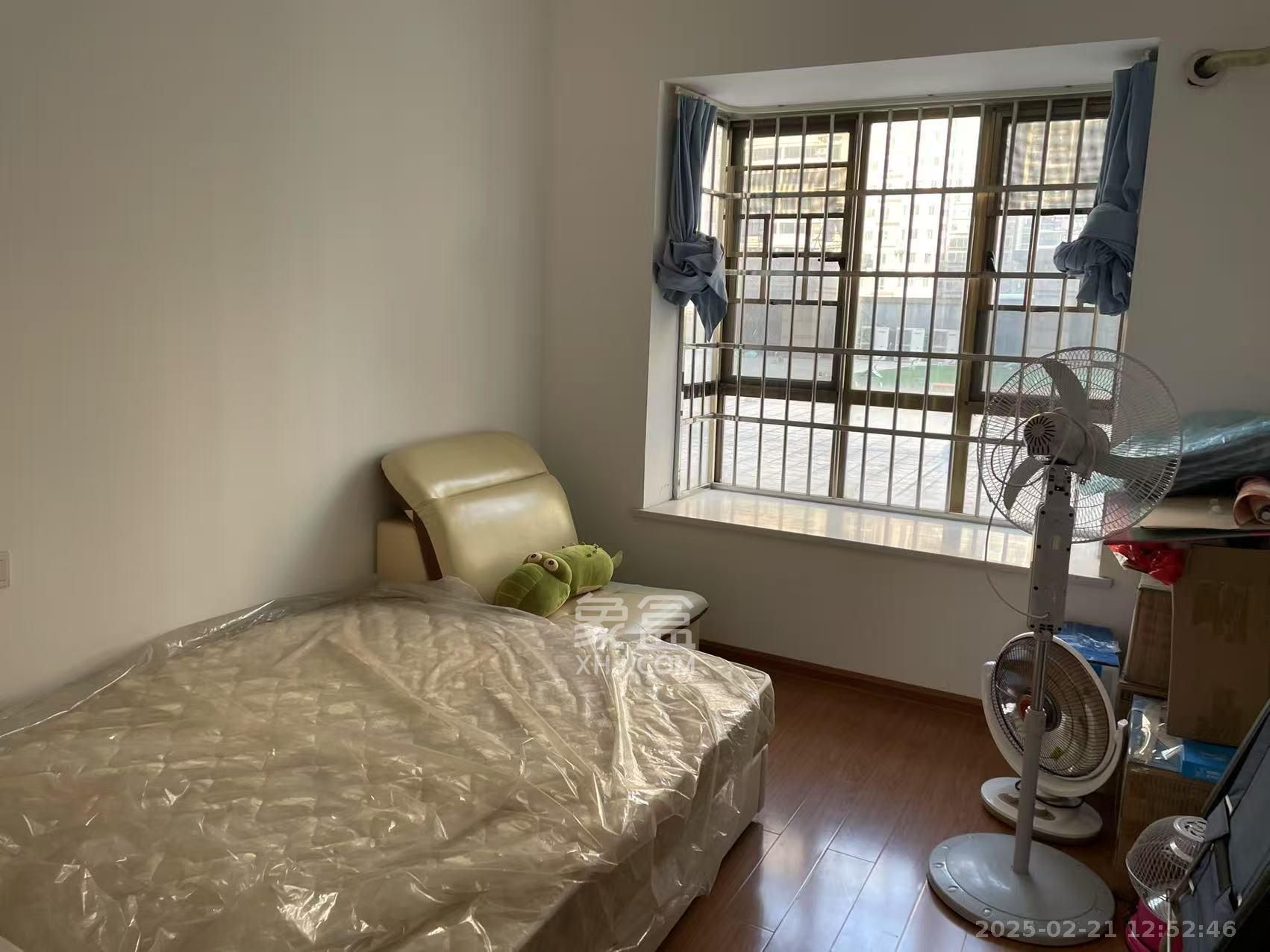 江山帝景雅典  3室2厅2卫    2500.0元/月 江山帝景雅典  3室2厅2卫    2500.0元/月室内图