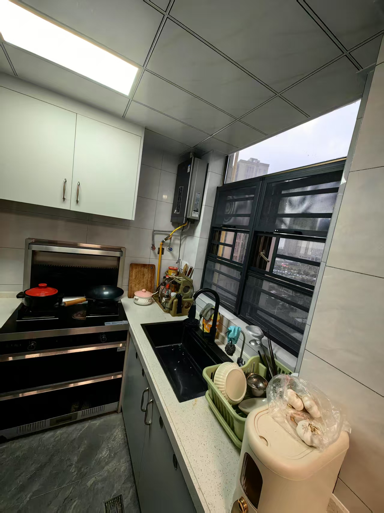 富通雅居 1室1厅1卫 92.0万 富通雅居 1室1厅1卫 92.0万客厅