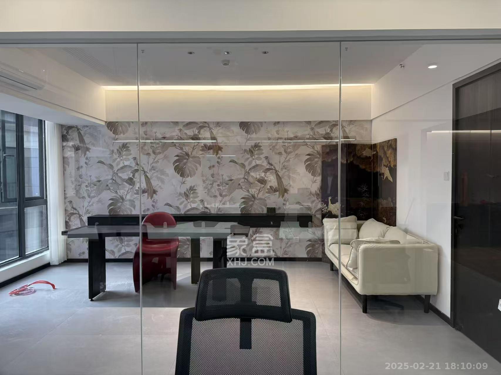 兰亭湾畔 3室1厅1卫 9800.0元/月 兰亭湾畔 3室1厅1卫 9800.0元/月室内图