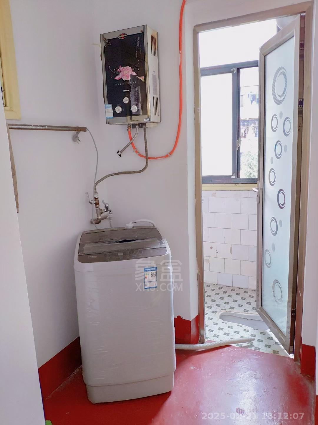 滨江一村 1室0厅0卫 800.0元/月 滨江一村 1室0厅0卫 800.0元/月室内图