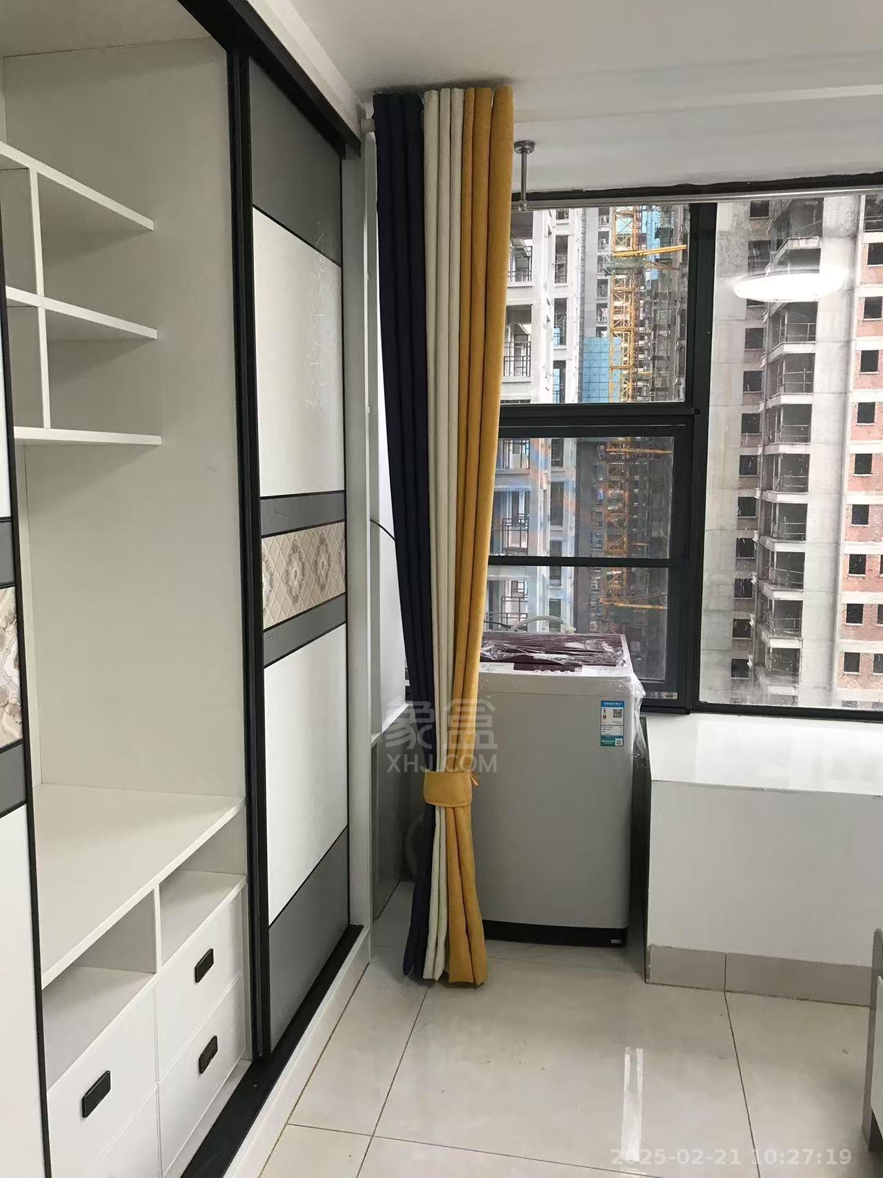 文艺复兴(未来城) 1室1厅1卫 1000.0元/月 文艺复兴(未来城) 1室1厅1卫 1000.0元/月室内图