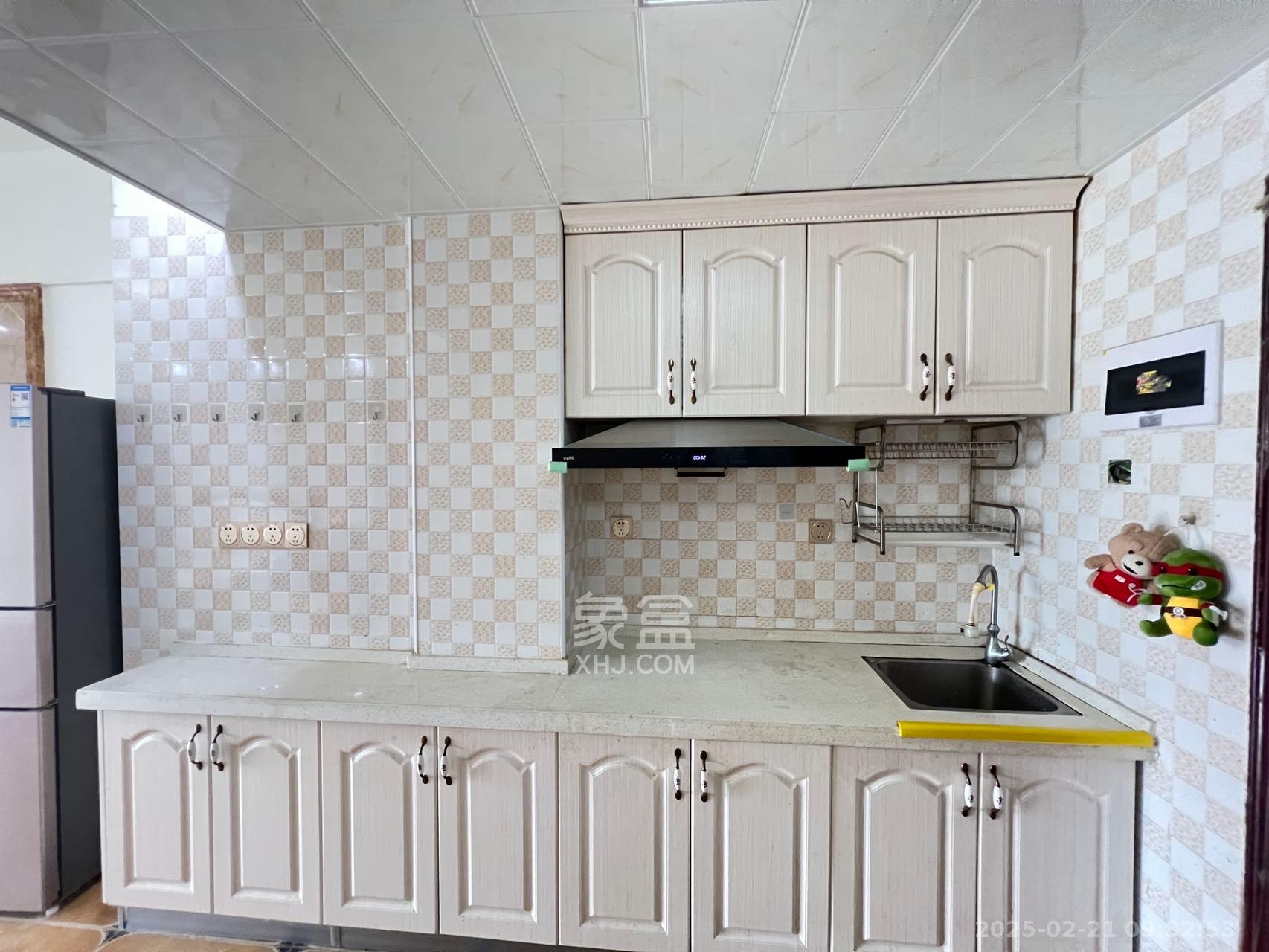 高升时代广场(冠铭商务中心) 1室0厅0卫 1500.0元/月 高升时代广场(冠铭商务中心) 1室0厅0卫 1500.0元/月室内图