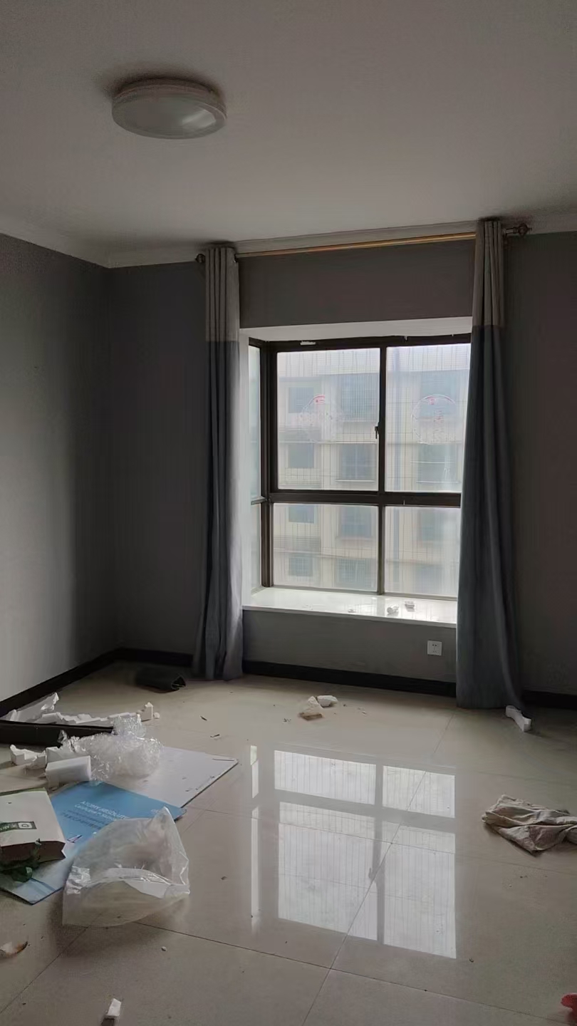 汇景花园 8室2厅2卫 5400.0元/月 汇景花园 8室2厅2卫 5400.0元/月室内图