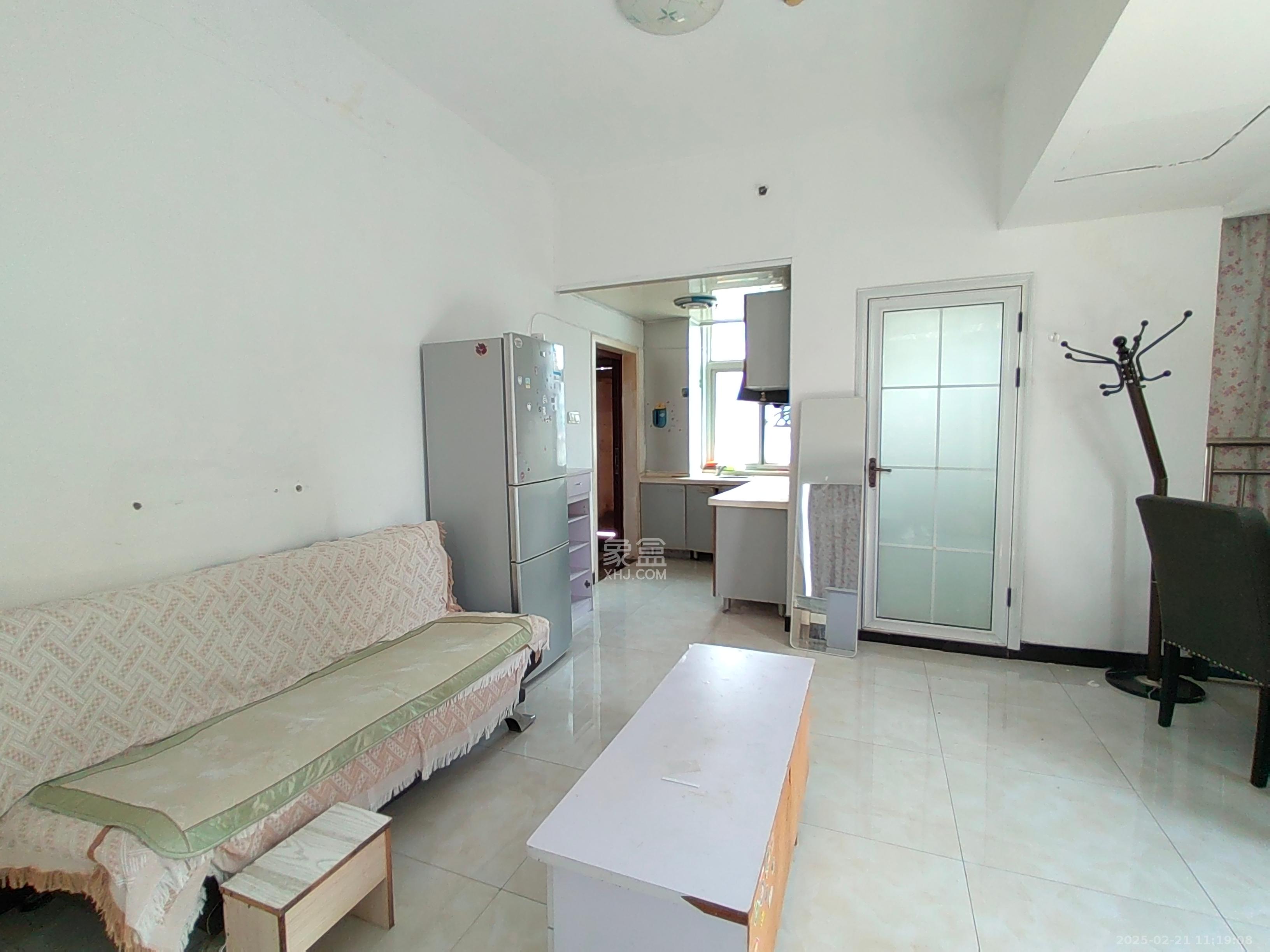 豪菲斯国际公寓(缤纷一季) 1室1厅1卫 1300.0元/月 豪菲斯国际公寓(缤纷一季) 1室1厅1卫 1300.0元/月室内图