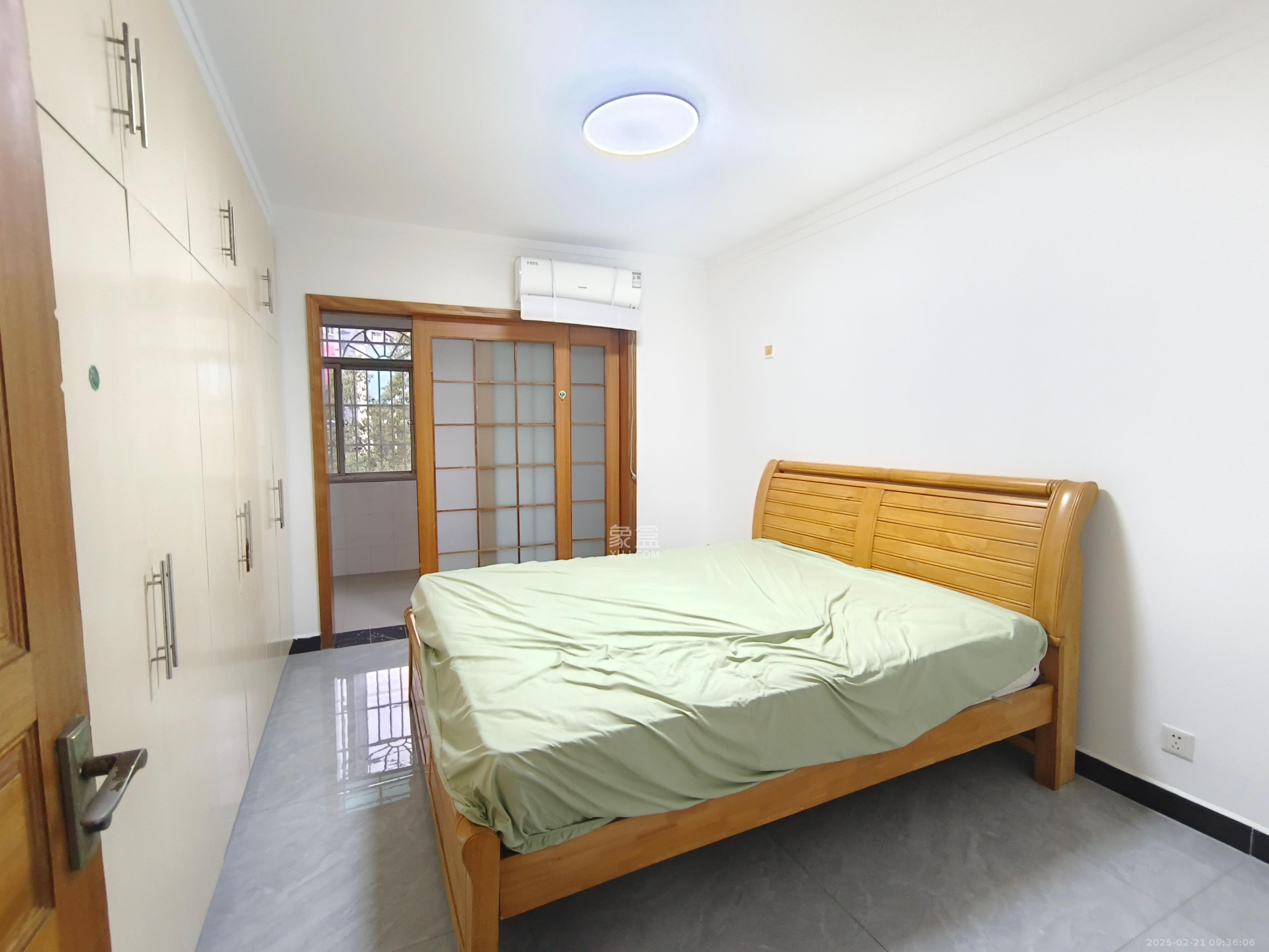 大吉小区 3室2厅1卫 1800.0元/月 大吉小区 3室2厅1卫 1800.0元/月室内图