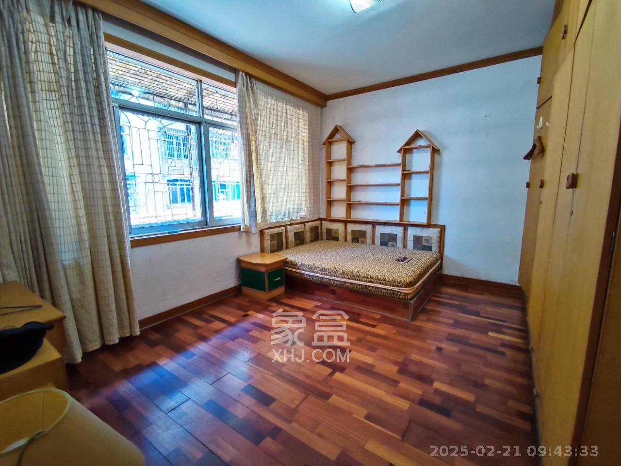 金泉公寓  1室1厅1卫   1800.00元/月室内图
