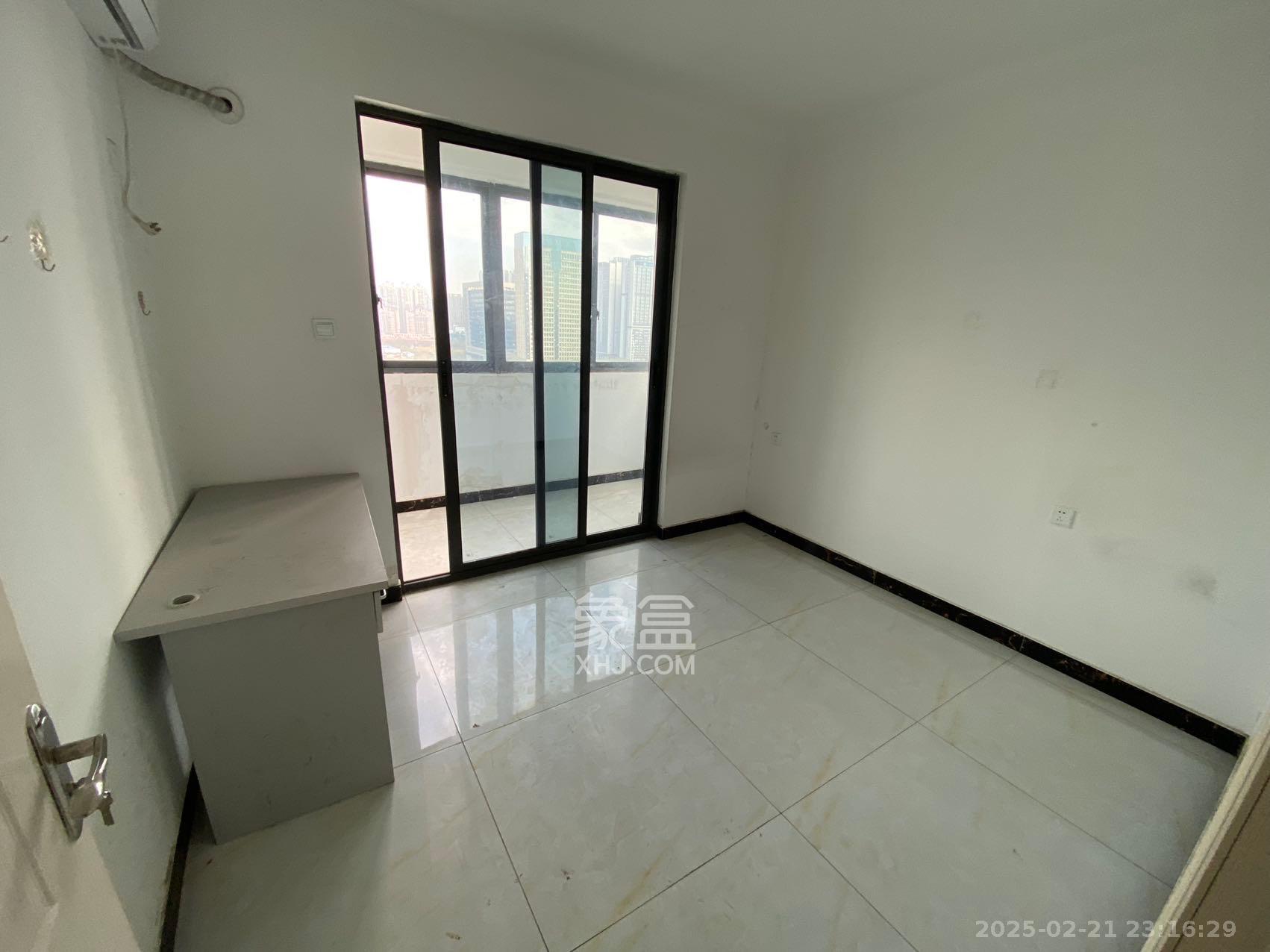 金轮星光名座 3室2厅1卫 2500.0元/月 金轮星光名座 3室2厅1卫 2500.0元/月室内图