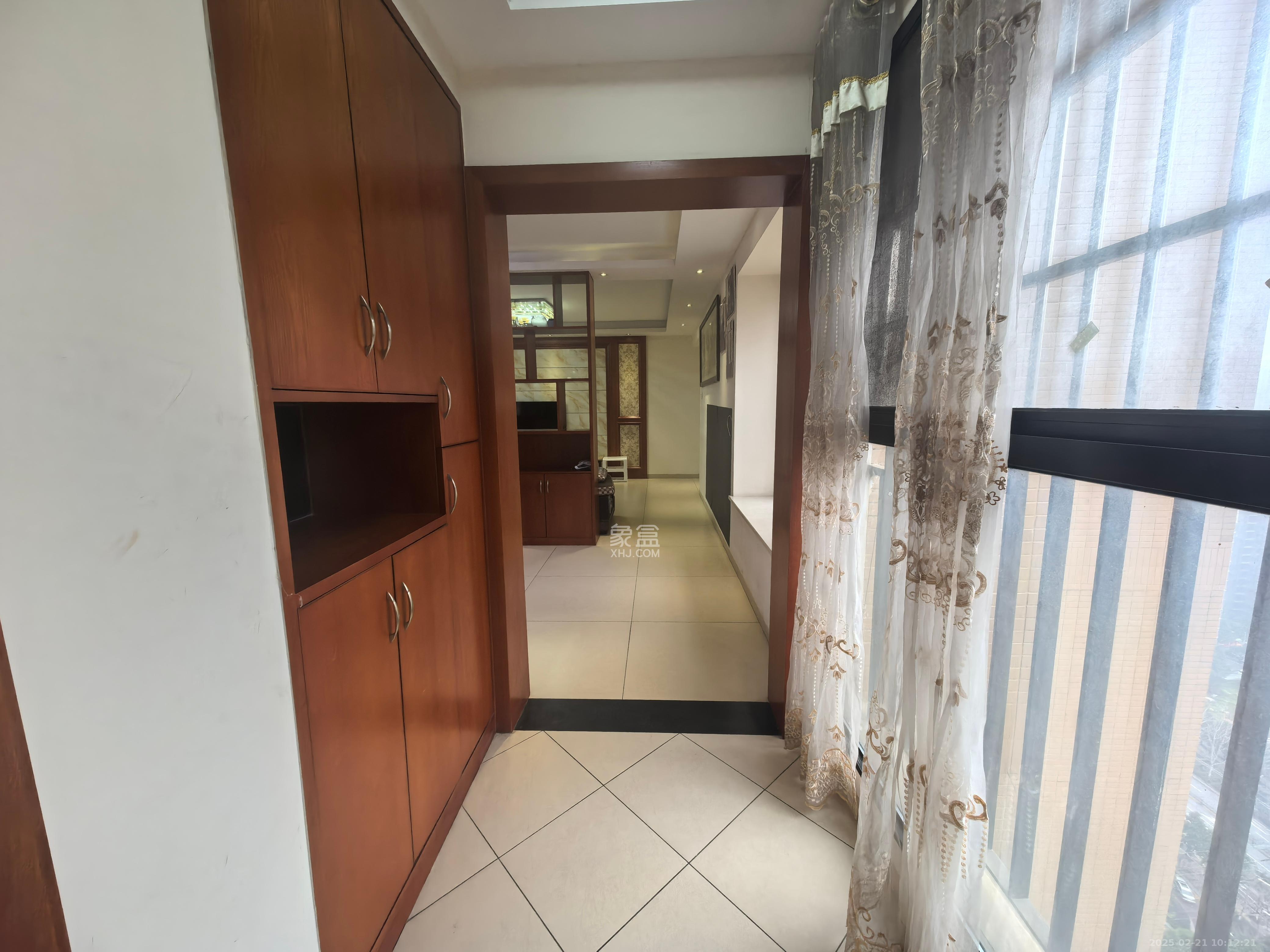 华润凤凰城三期 3室2厅2卫 2000.0元/月 华润凤凰城三期 3室2厅2卫 2000.0元/月室内图