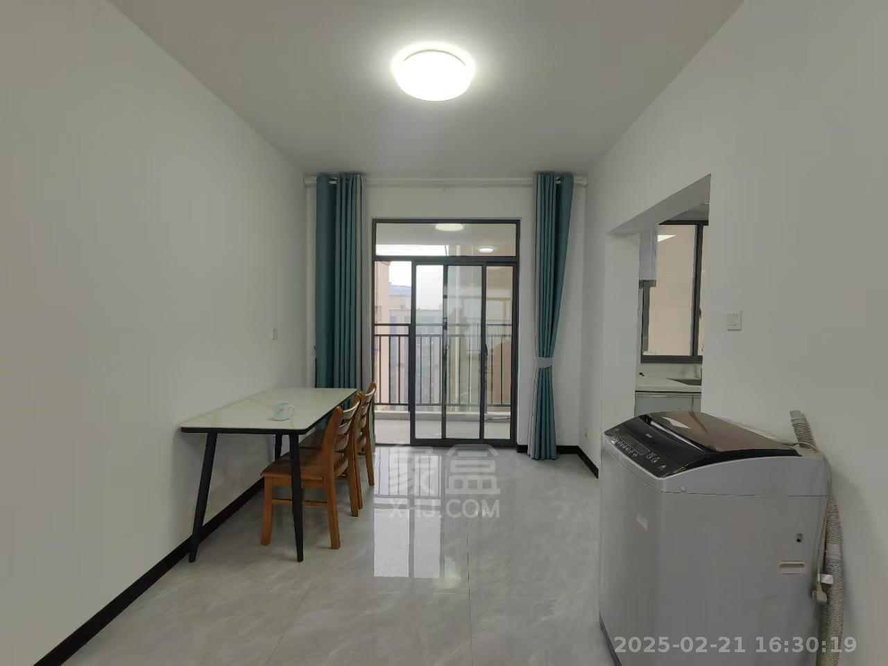 时代云龙城小区 3室2厅2卫 1800.0元/月 时代云龙城小区 3室2厅2卫 1800.0元/月室内图