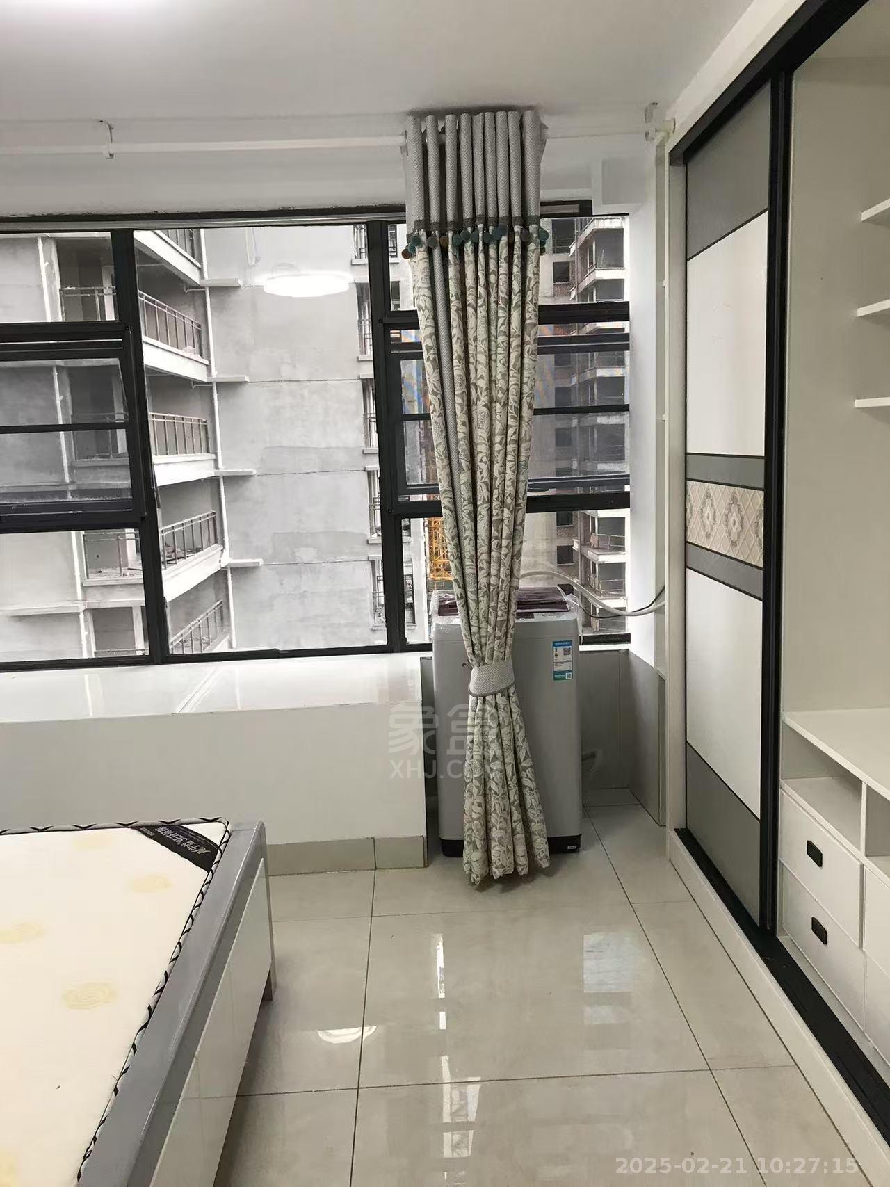 文艺复兴(未来城) 1室1厅1卫 1000.0元/月 文艺复兴(未来城) 1室1厅1卫 1000.0元/月室内图