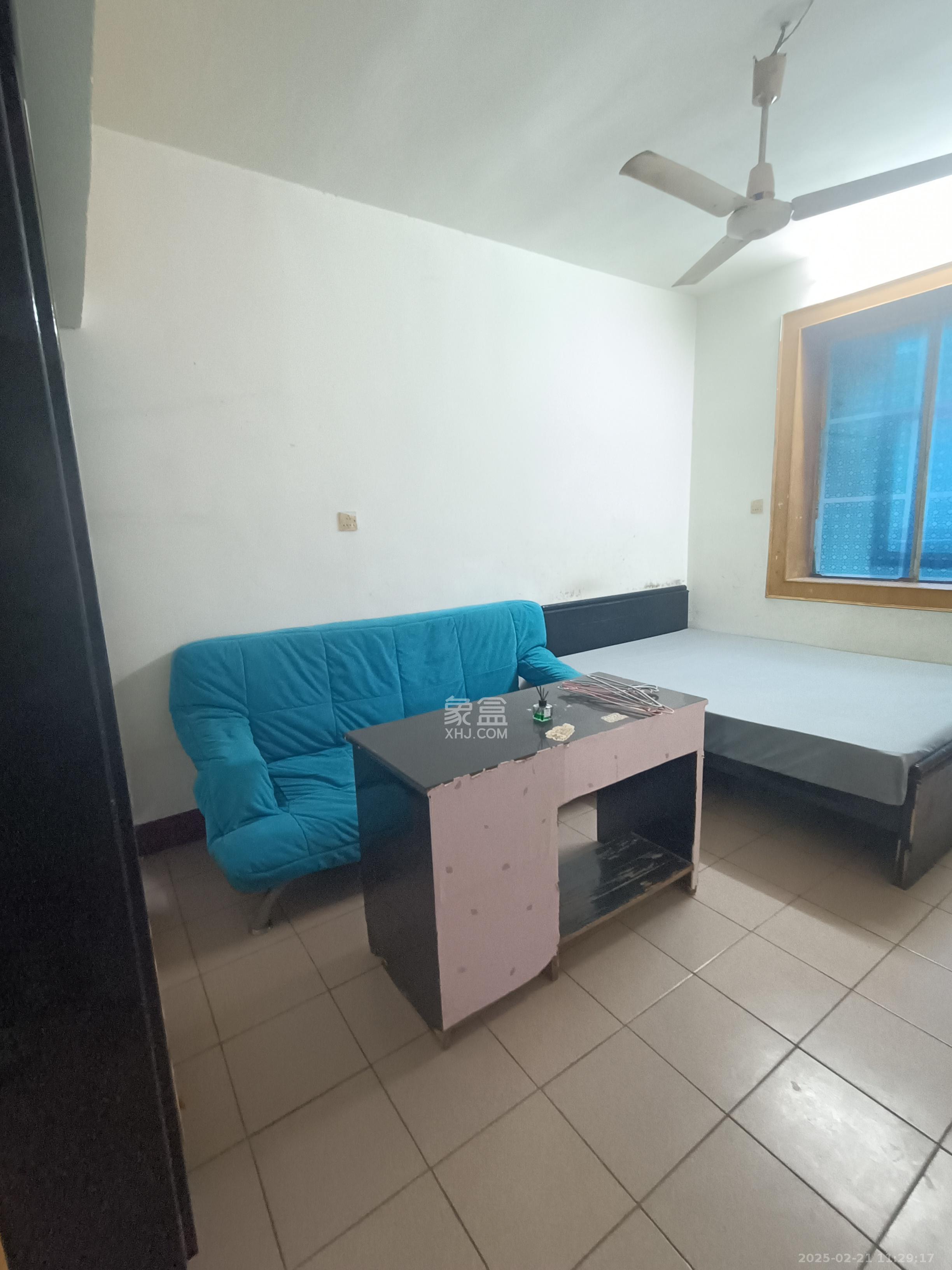 雨花亭长电宿舍(新建西路) 2室1厅1卫 1100.0元/月 雨花亭长电宿舍(新建西路) 2室1厅1卫 1100.0元/月室内图