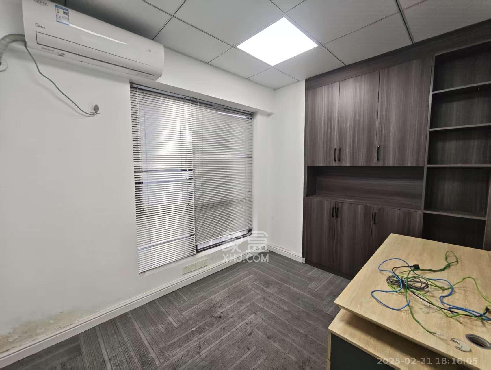 复地星光天地 2室1厅1卫 8000.0元/月 复地星光天地 2室1厅1卫 8000.0元/月室内图