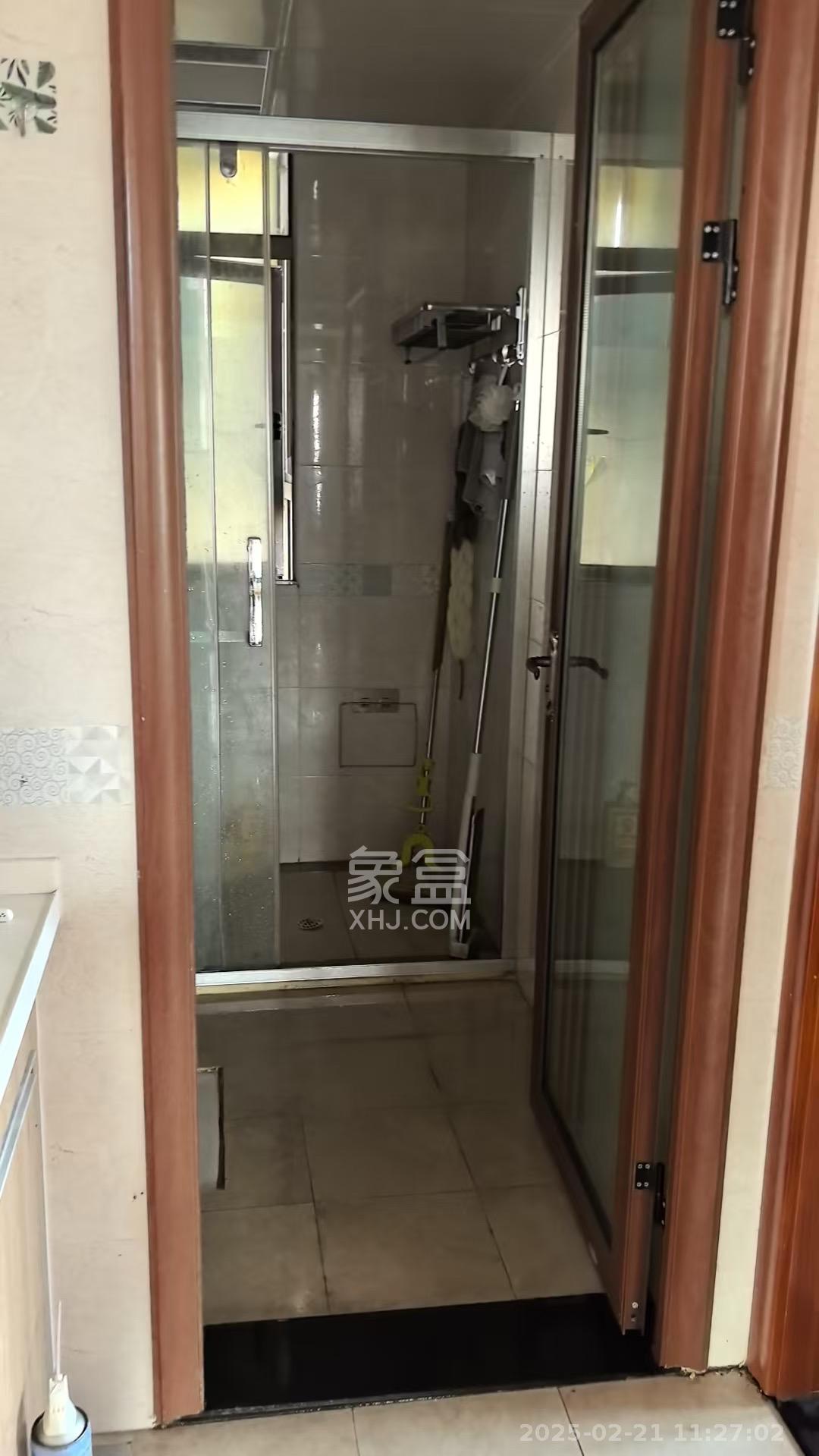 江山帝景哈佛  3室2厅1卫   2100.00元/月室内图