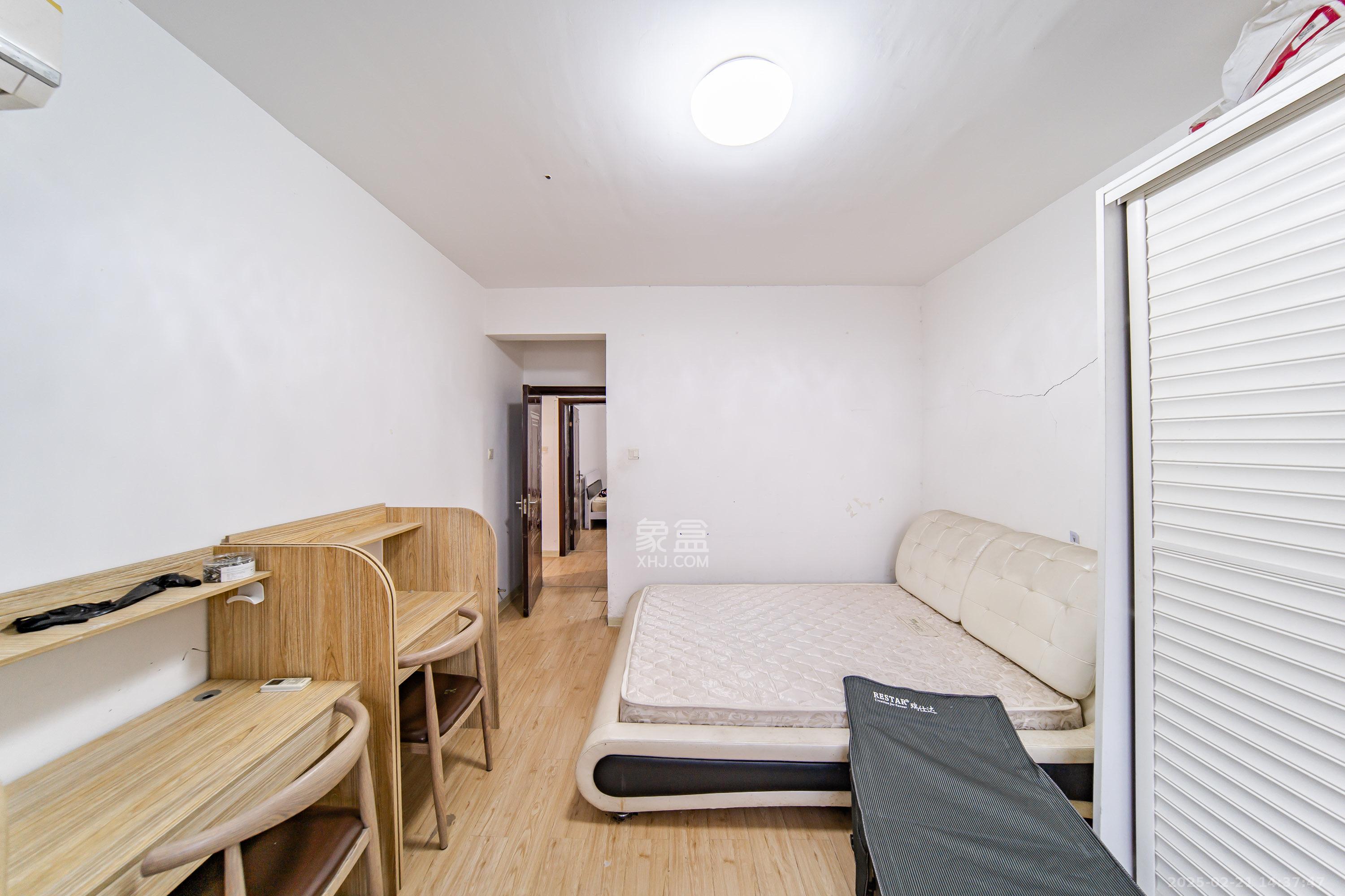 曙光泊岸 3室2厅1卫 3500.0元/月 曙光泊岸 3室2厅1卫 3500.0元/月室内图