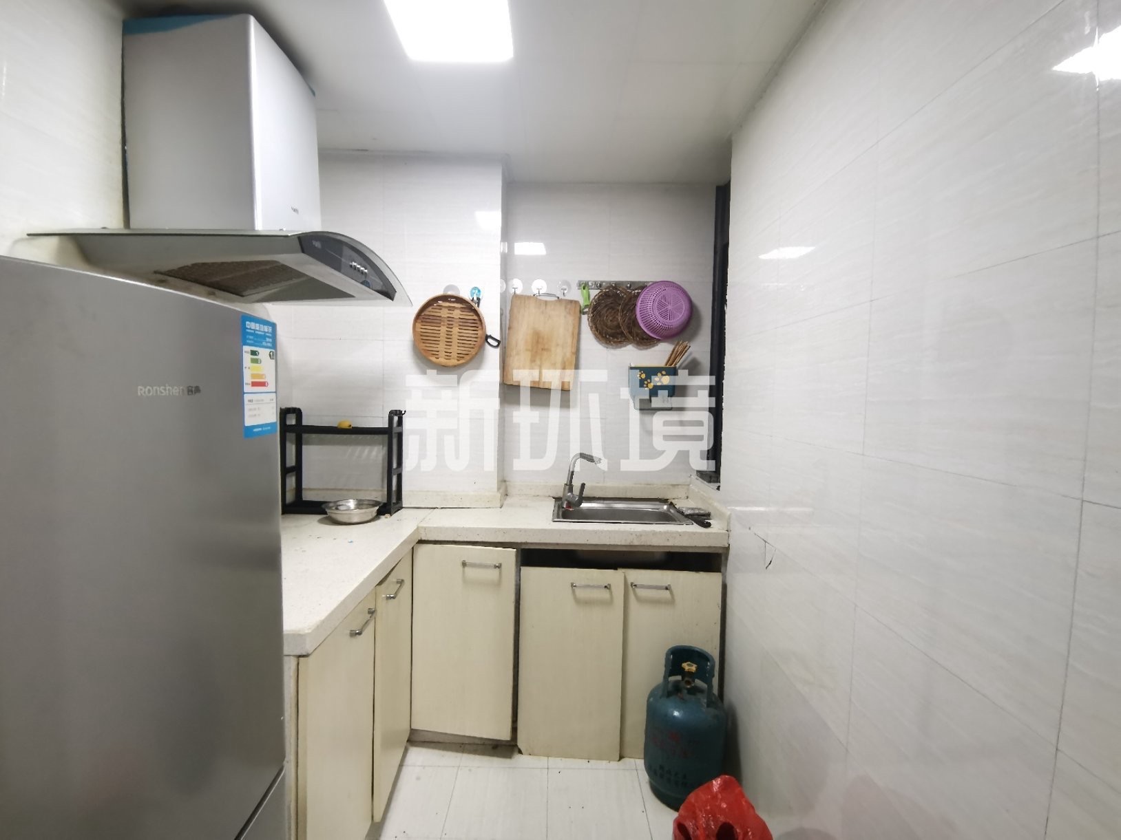 山水印象 1室1厅1卫 26.8万 山水印象 1室1厅1卫 26.8万客厅