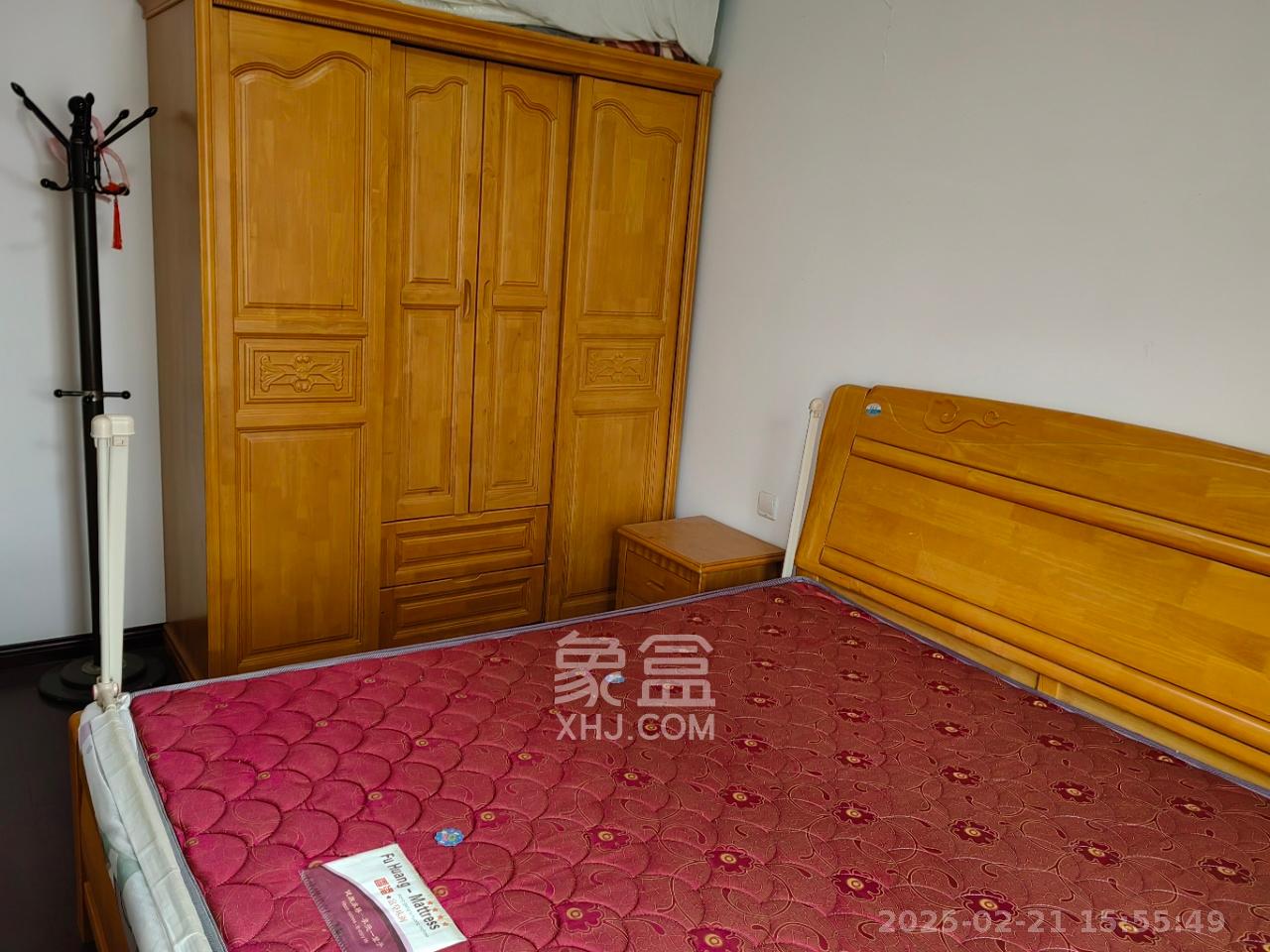 中海国际二期  3室2厅2卫    1800.0元/月 中海国际二期  3室2厅2卫    1800.0元/月室内图