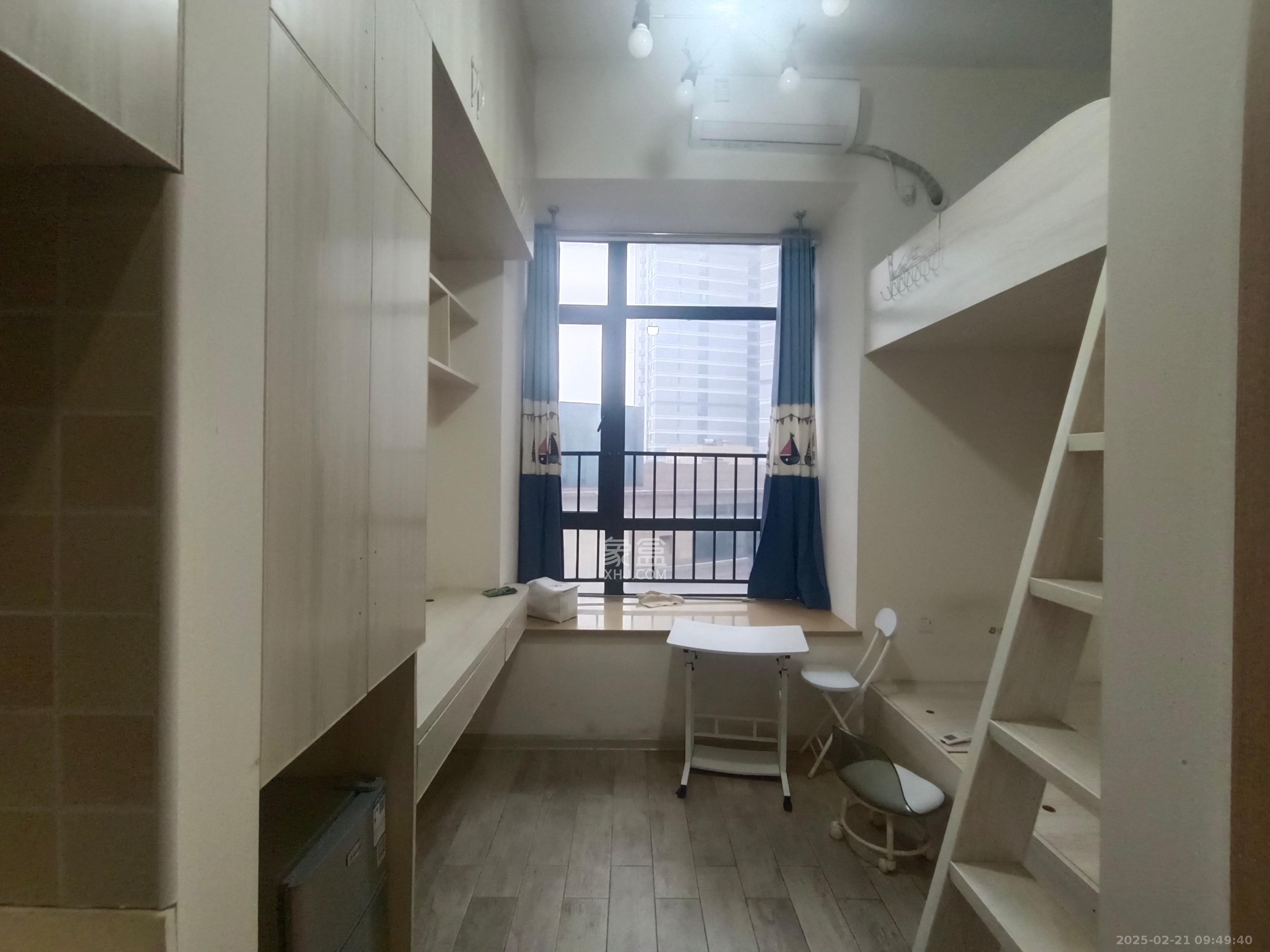 兰亭湾畔 1室0厅1卫 1100.0元/月 兰亭湾畔 1室0厅1卫 1100.0元/月室内图