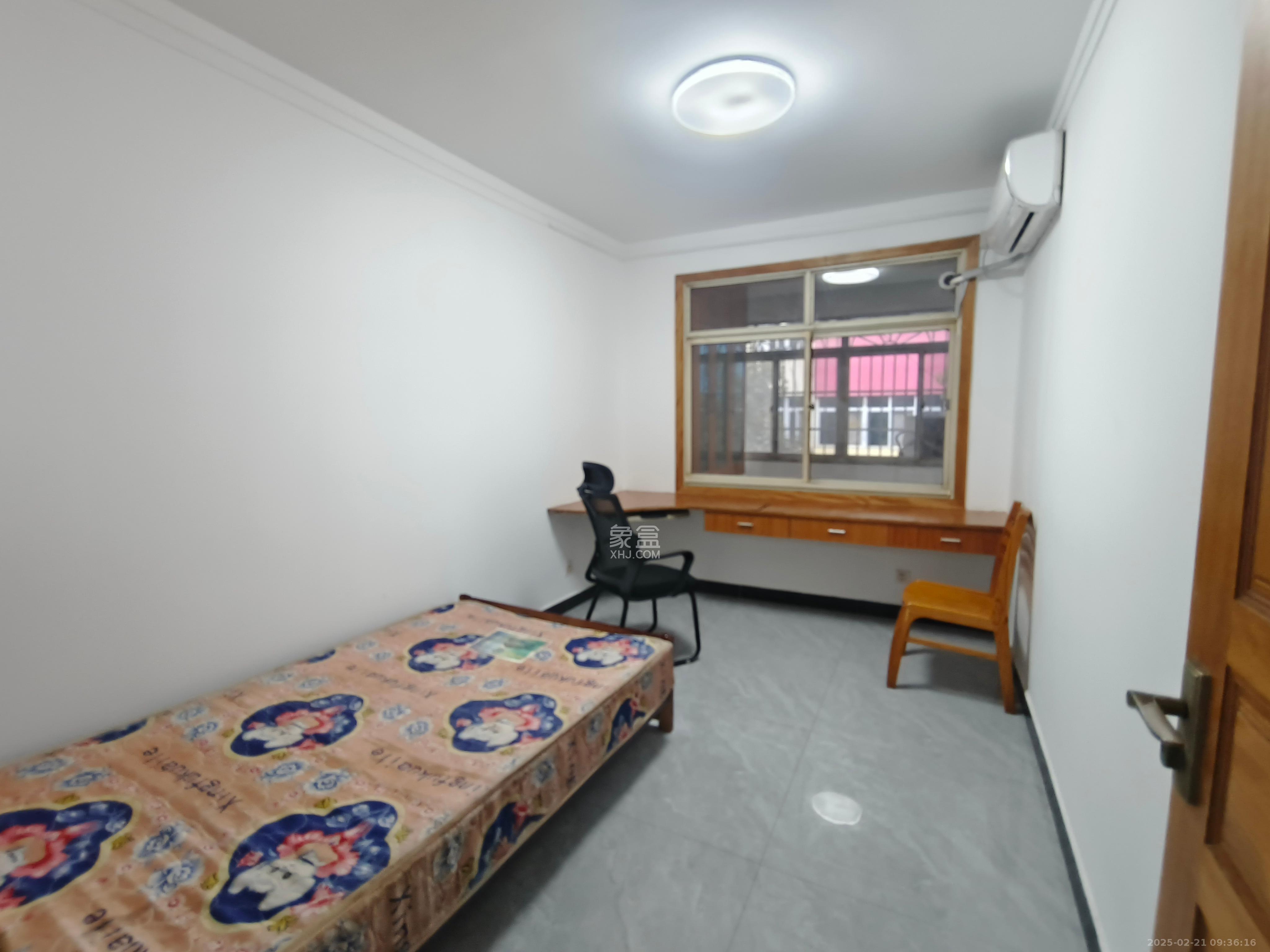 大吉小区 3室2厅1卫 1800.0元/月 大吉小区 3室2厅1卫 1800.0元/月室内图