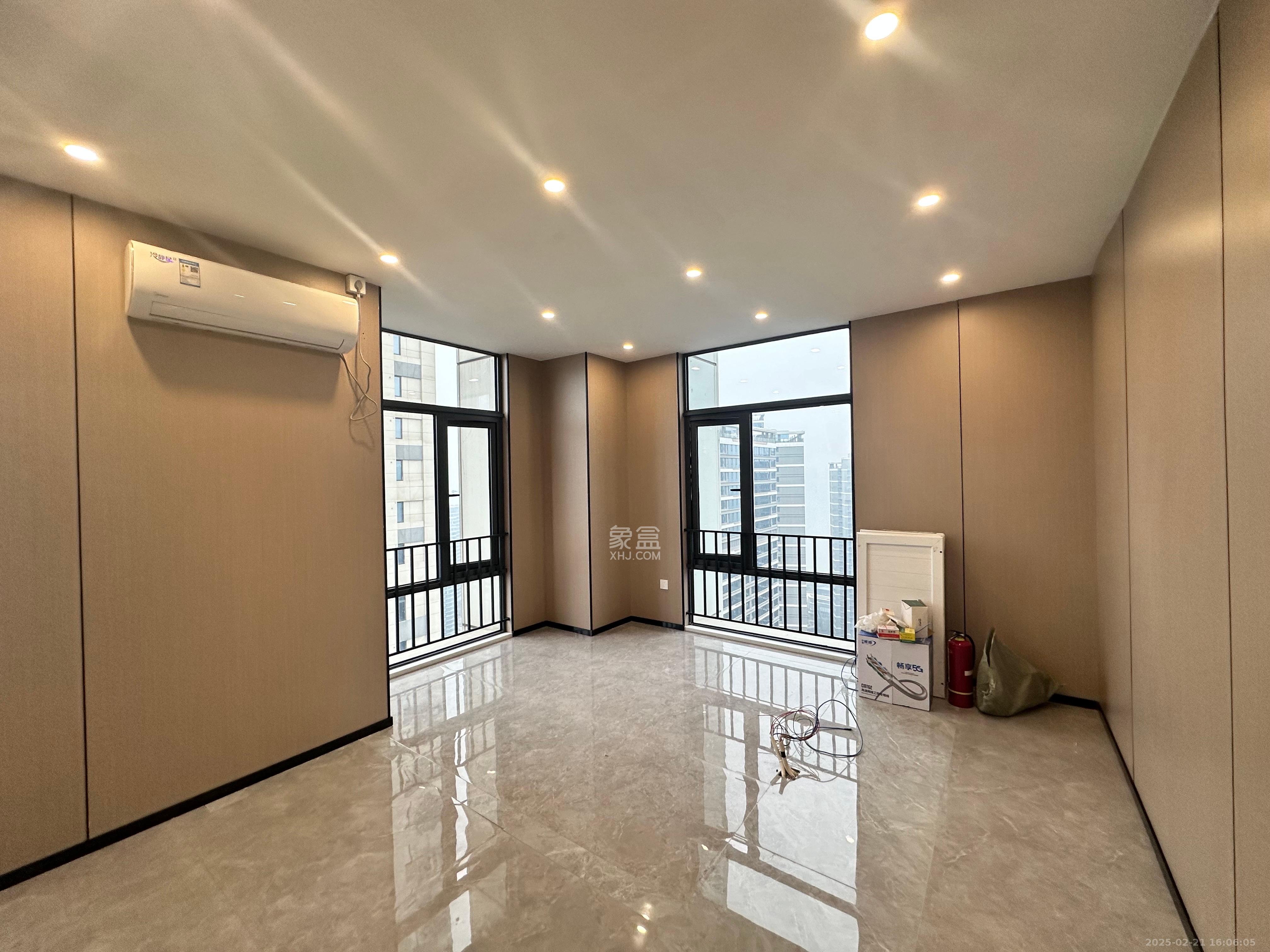 启迪协信中心 1室1厅1卫 14000.0元/月 启迪协信中心 1室1厅1卫 14000.0元/月室内图