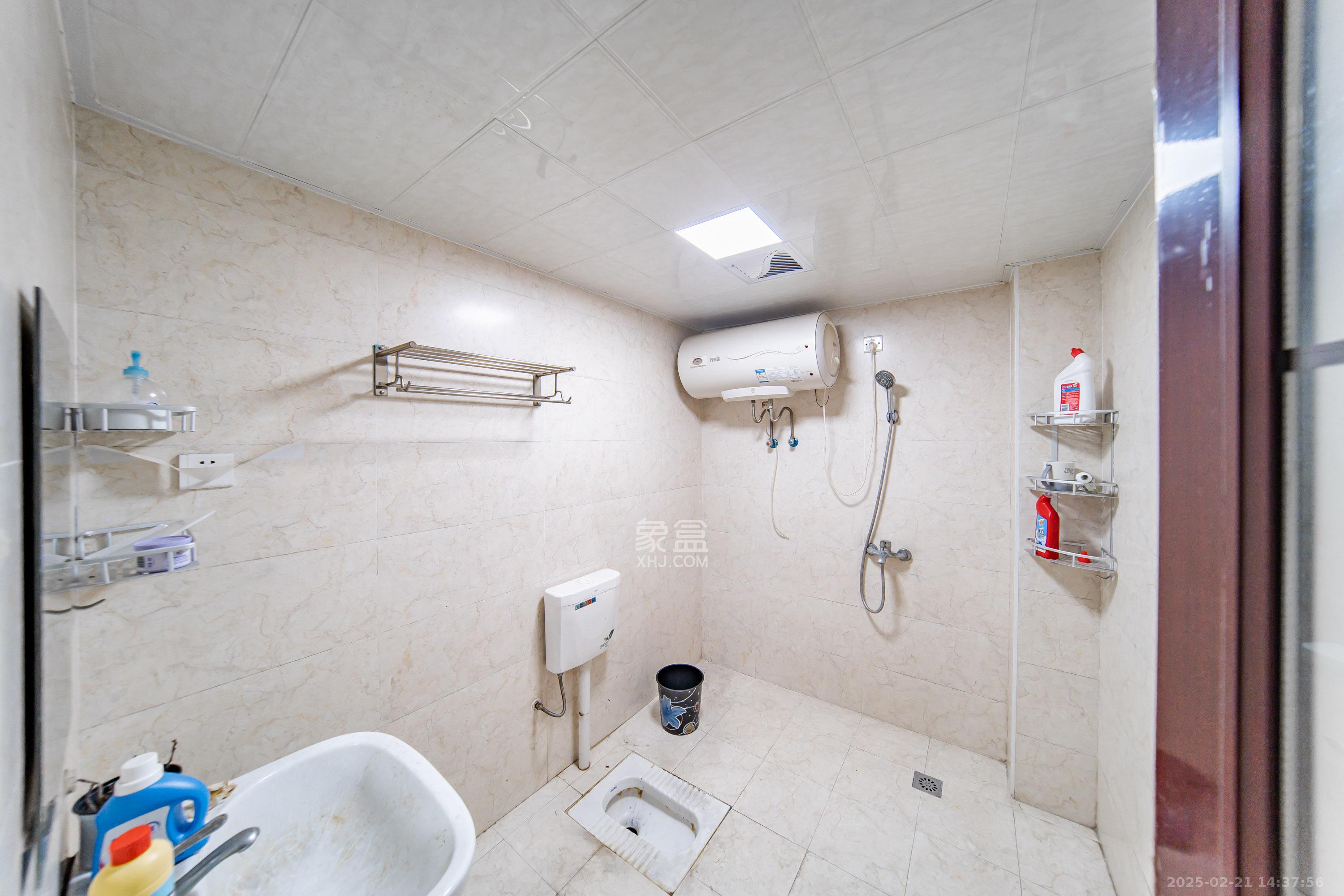 曙光泊岸 3室2厅1卫 3500.0元/月 曙光泊岸 3室2厅1卫 3500.0元/月室内图