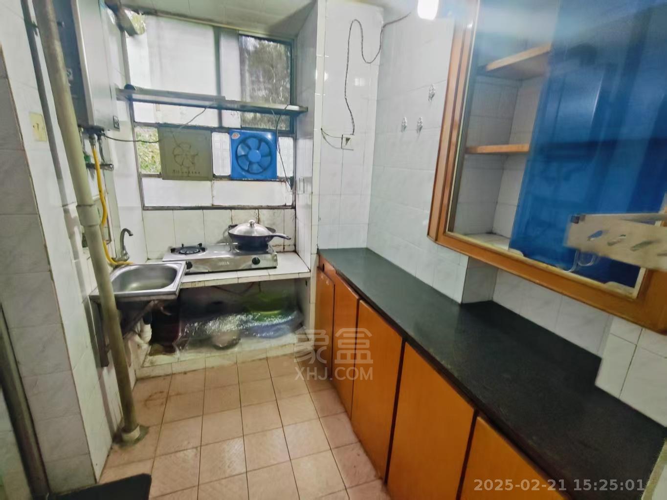 金桂小区曹一二三村 2室1厅1卫 800.0元/月 金桂小区曹一二三村 2室1厅1卫 800.0元/月室内图