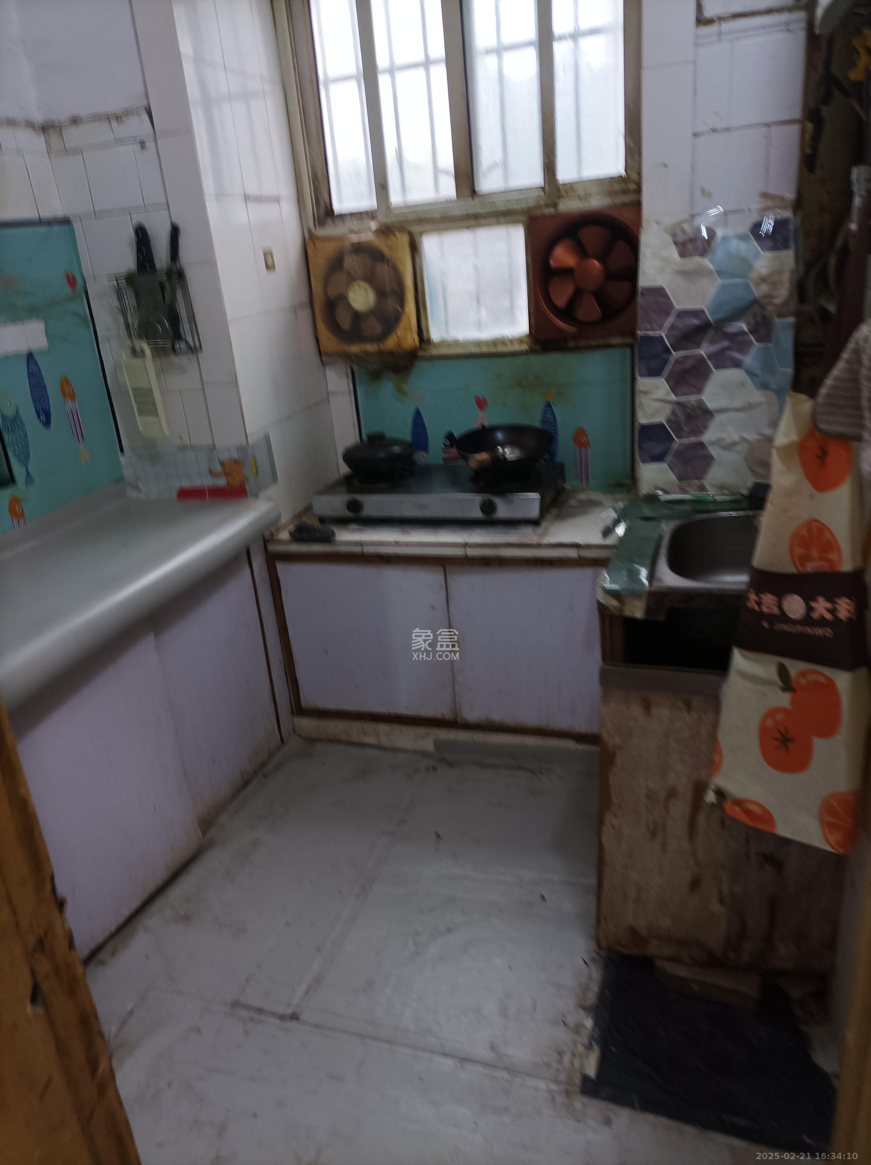 阿弥岭一二片 1室0厅0卫 1300.0元/月 阿弥岭一二片 1室0厅0卫 1300.0元/月室内图