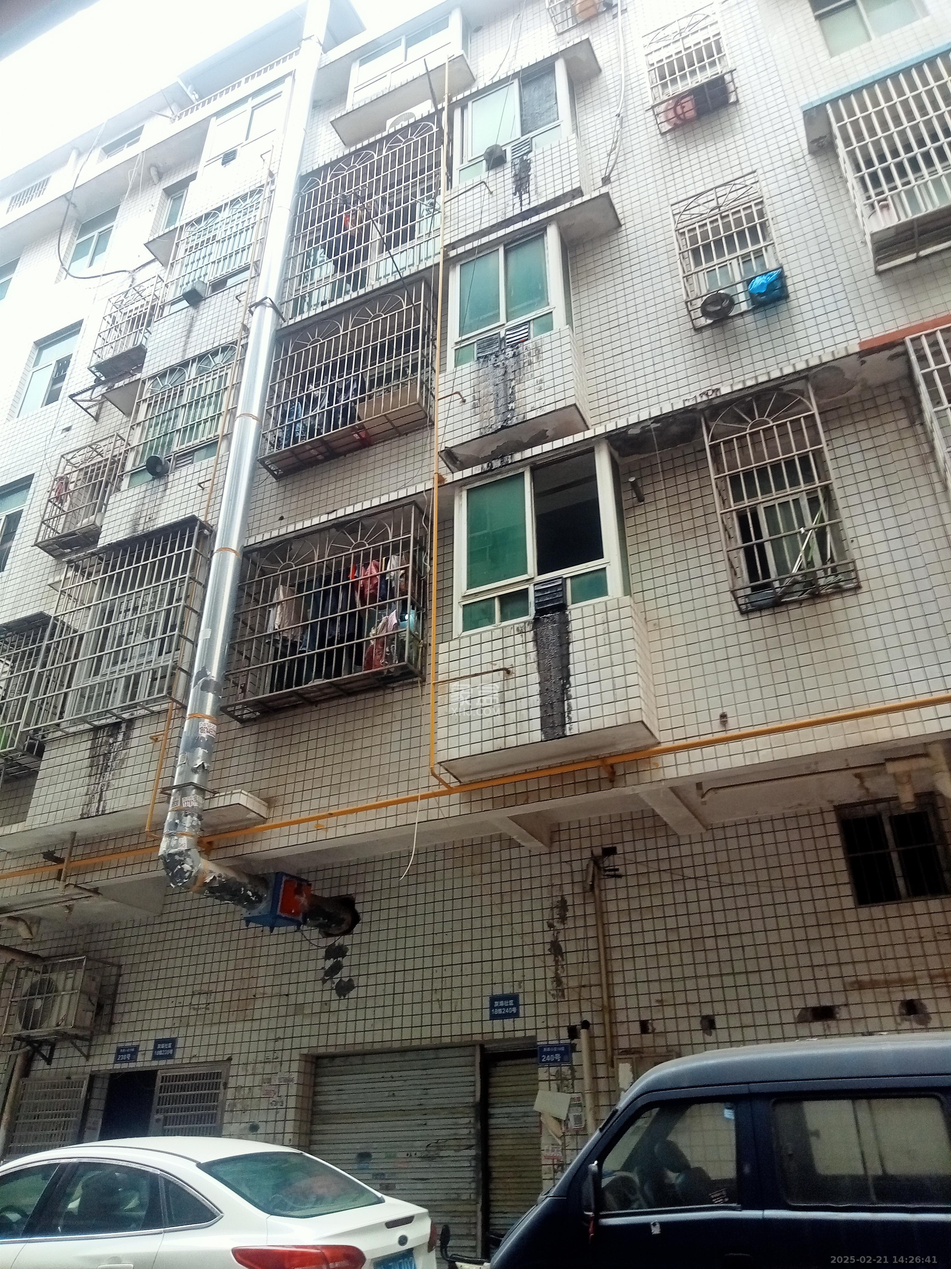 灰埠小区(灰埠社区) 1室1厅1卫 1500.0元/月 灰埠小区(灰埠社区) 1室1厅1卫 1500.0元/月室内图