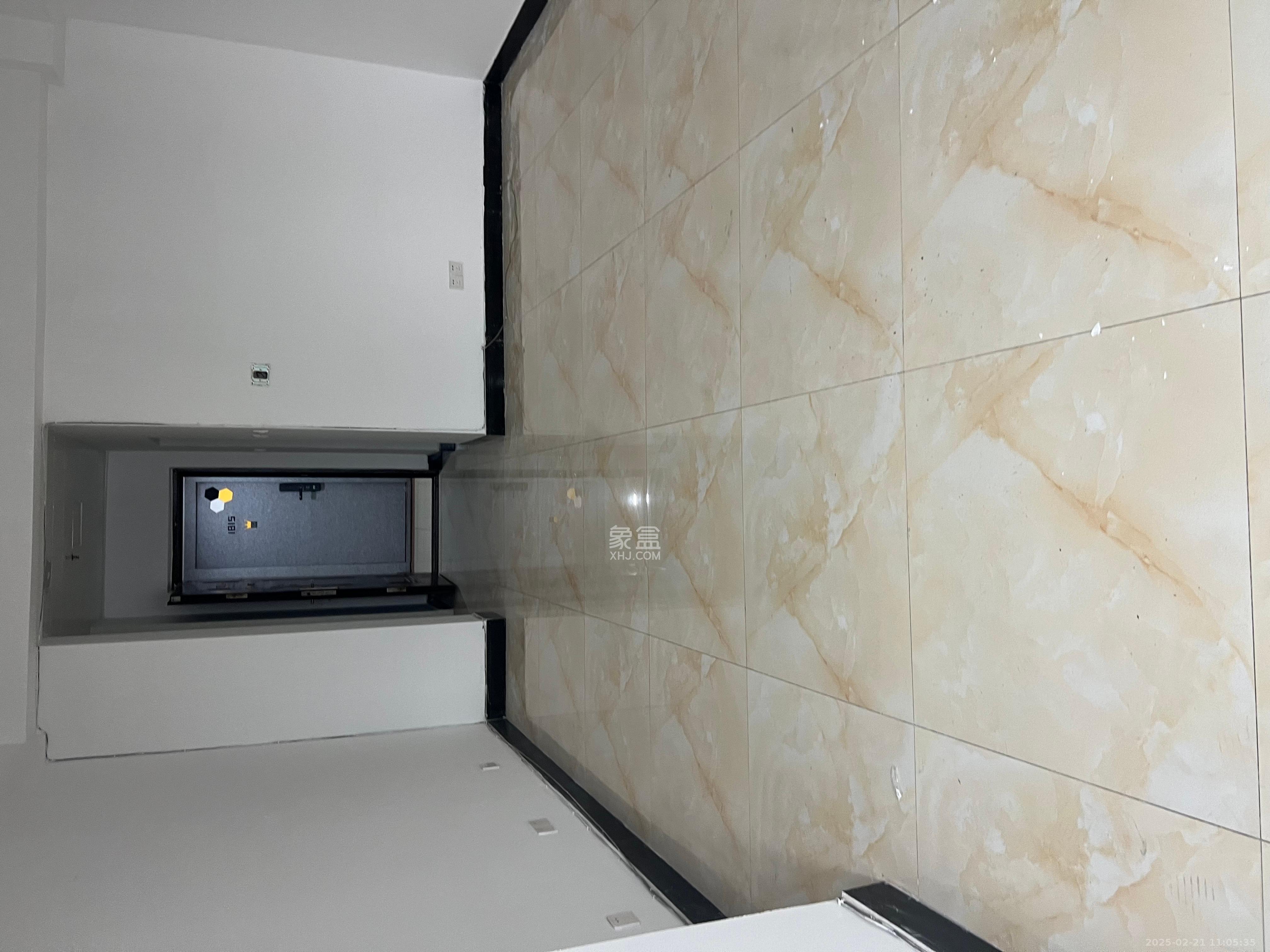 奥克斯广场 1室1厅1卫 2000.0元/月 奥克斯广场 1室1厅1卫 2000.0元/月室内图