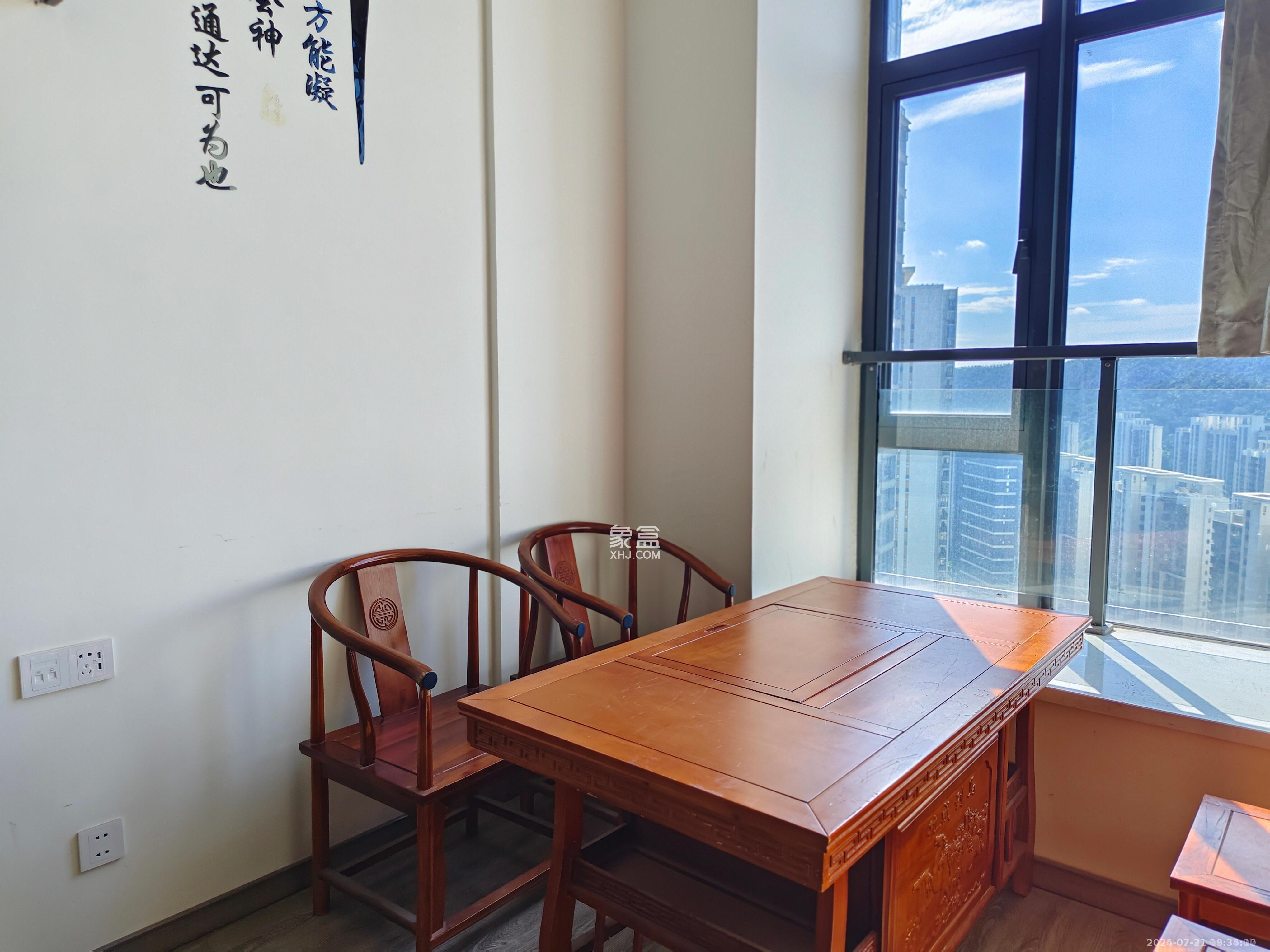 卓越浅水湾  1室0厅0卫    1600.0元/月 卓越浅水湾  1室0厅0卫    1600.0元/月