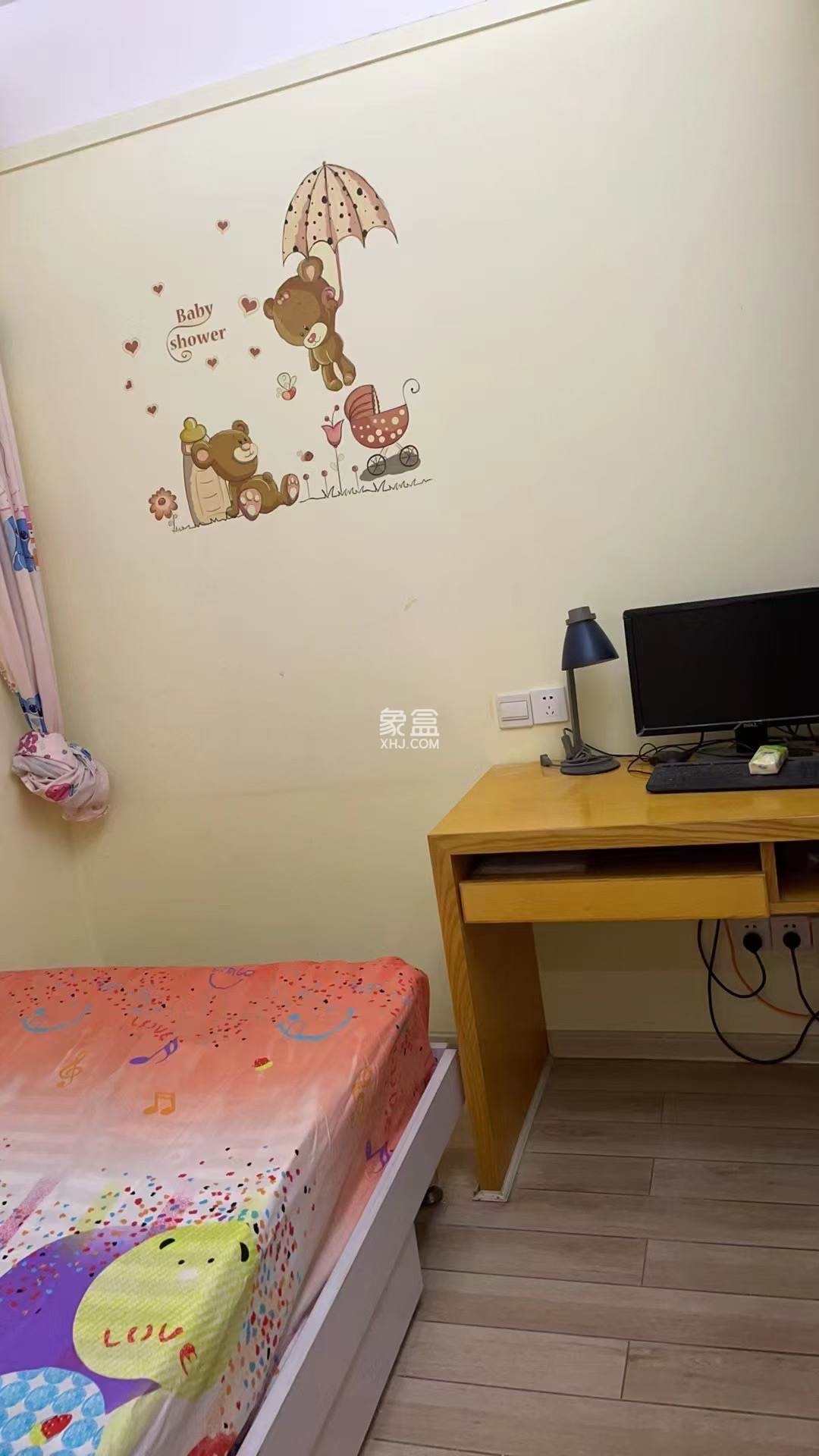 尚书房 3室2厅2卫 2000.00元/月 尚书房 3室2厅2卫 2000.00元/月室内图