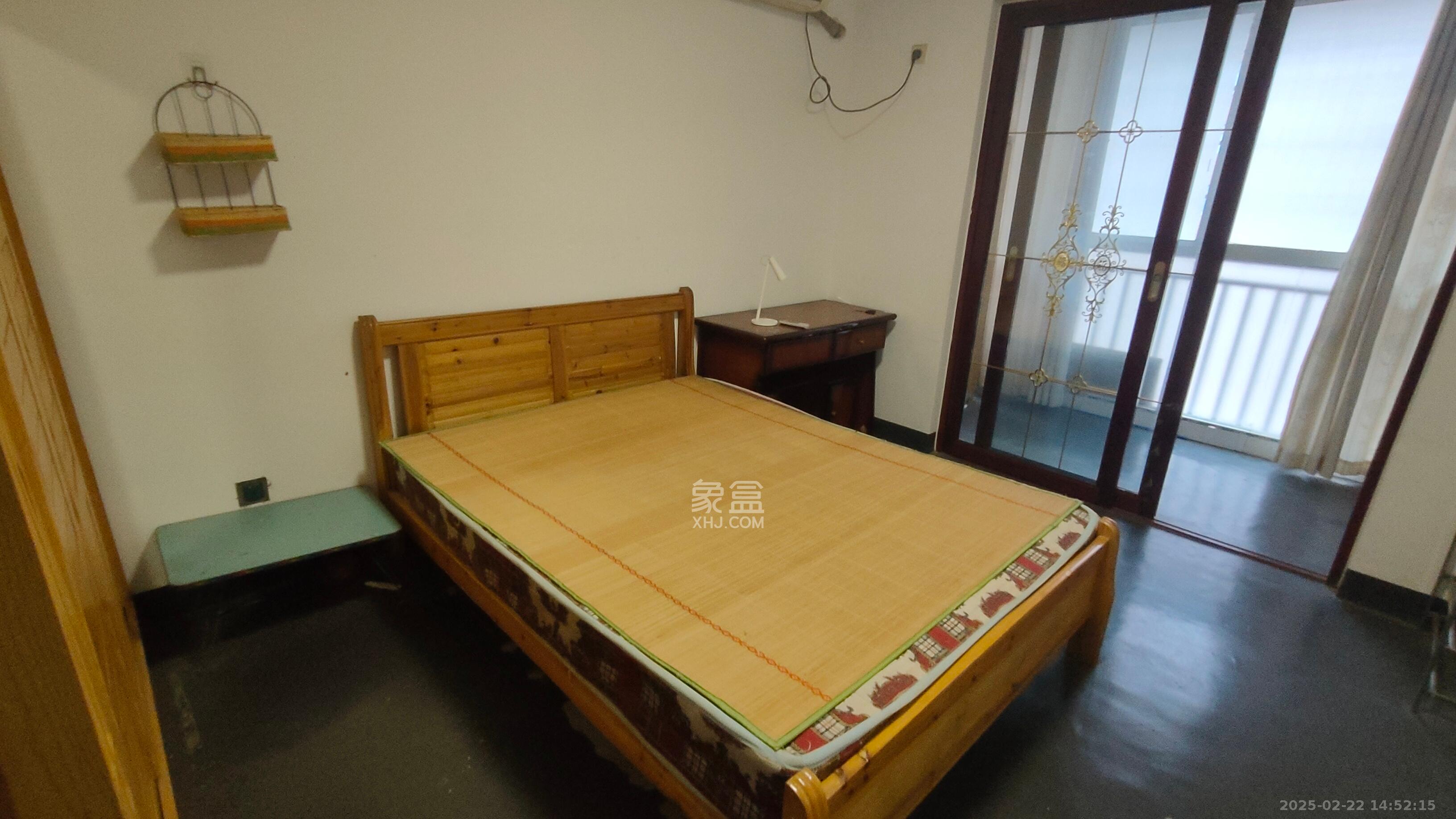 警苑星城 2室2厅1卫 1500.00元/月 警苑星城 2室2厅1卫 1500.00元/月室内图