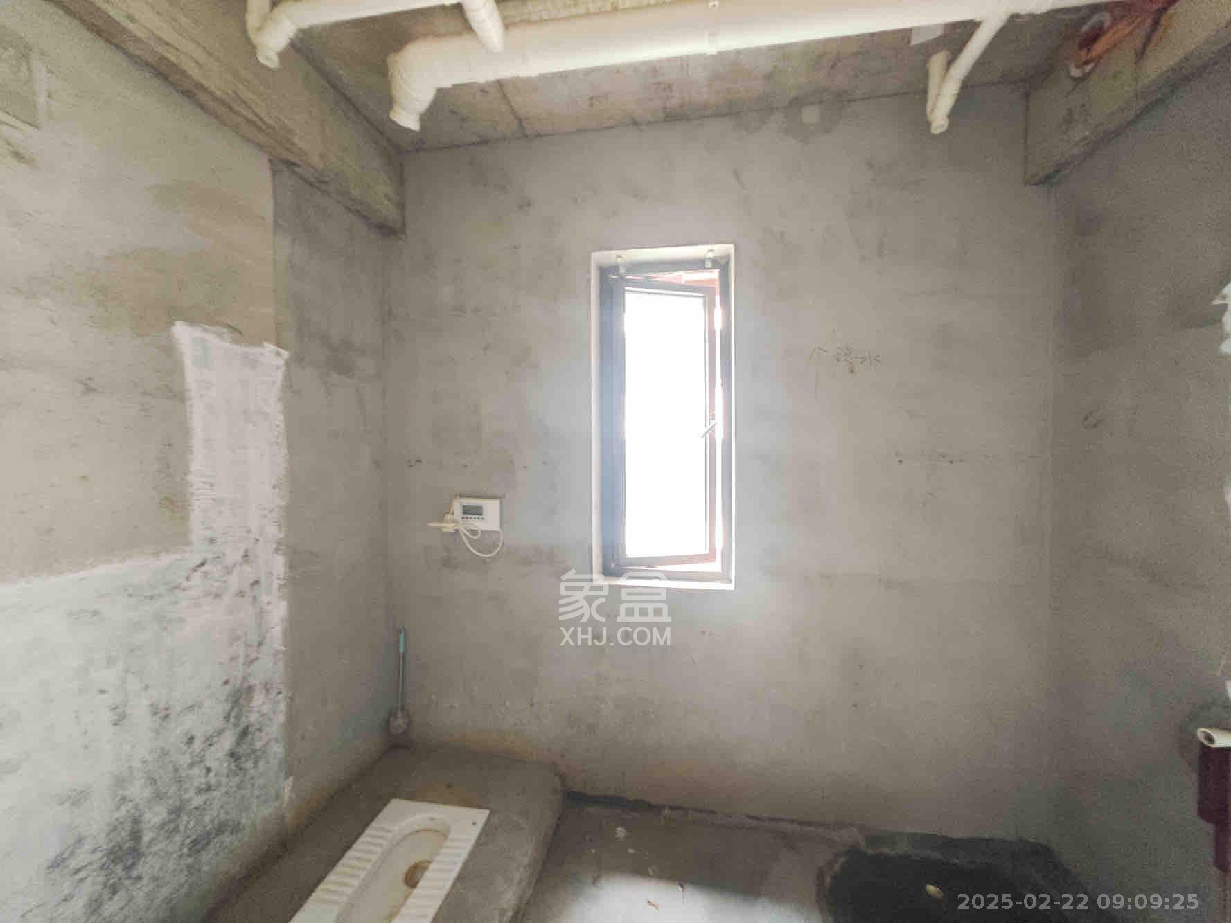 保利城（中航城国际社区、郡原美村）  4室2厅2卫   2000.00元/月室内图