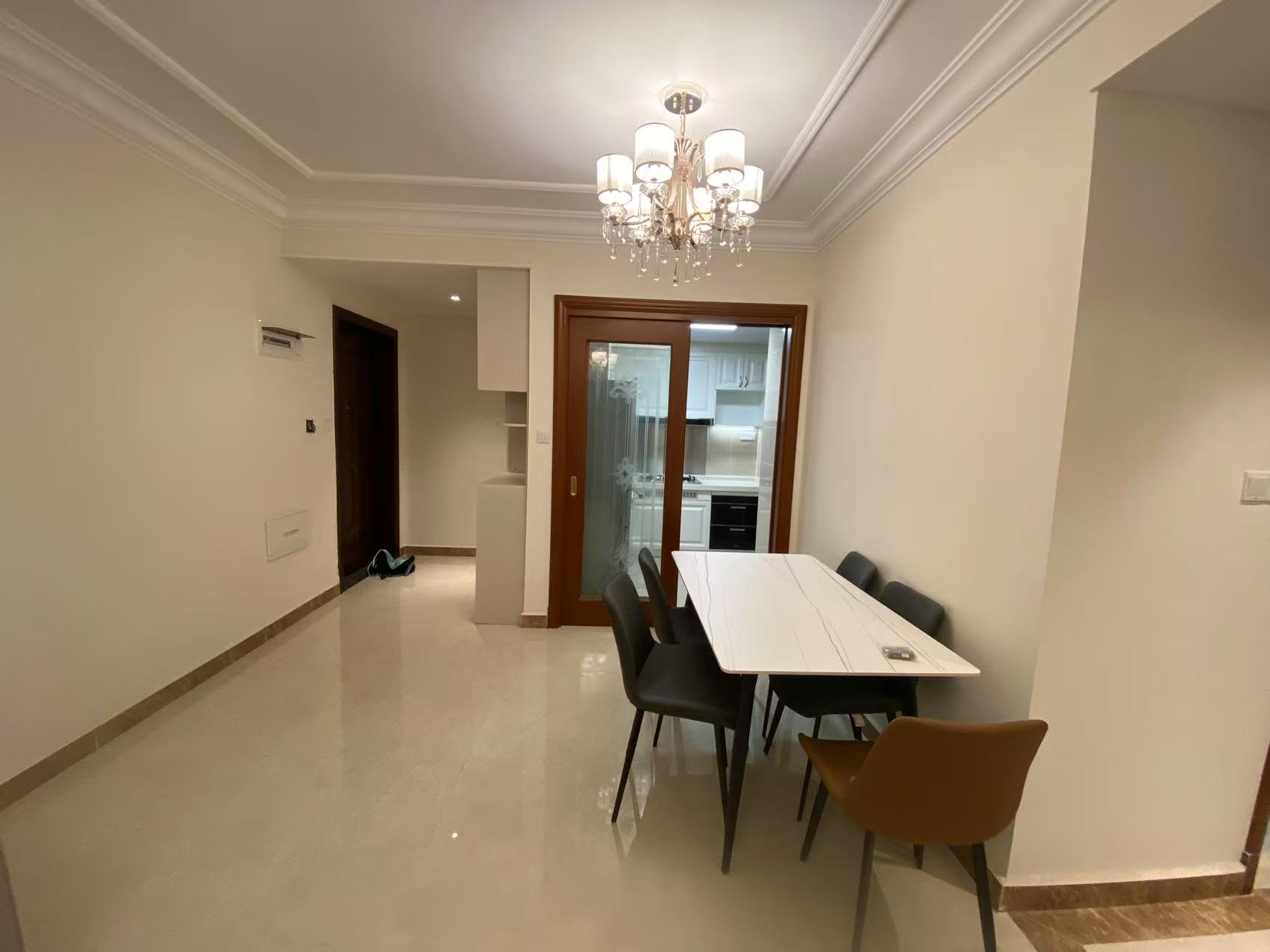 恒大名都 3室2厅1卫 1600.0元/月 恒大名都 3室2厅1卫 1600.0元/月室内图