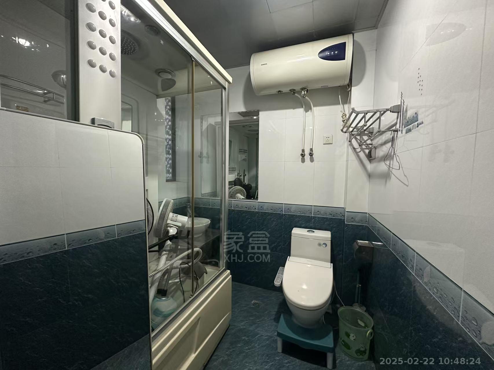 海创明珠花园 3室2厅2卫 1600.0元/月 海创明珠花园 3室2厅2卫 1600.0元/月室内图