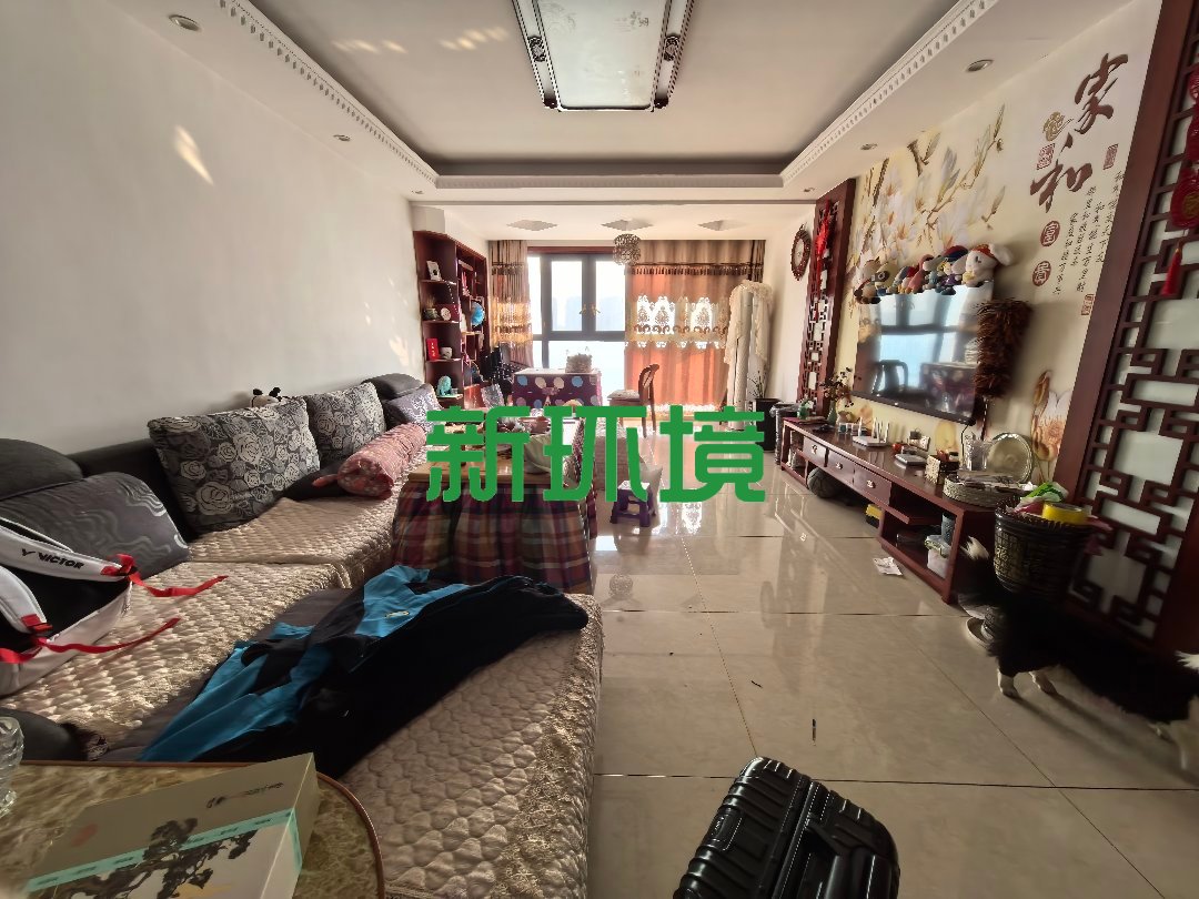 玉恒龙岸小区  3室2厅2卫   90.00万室内图