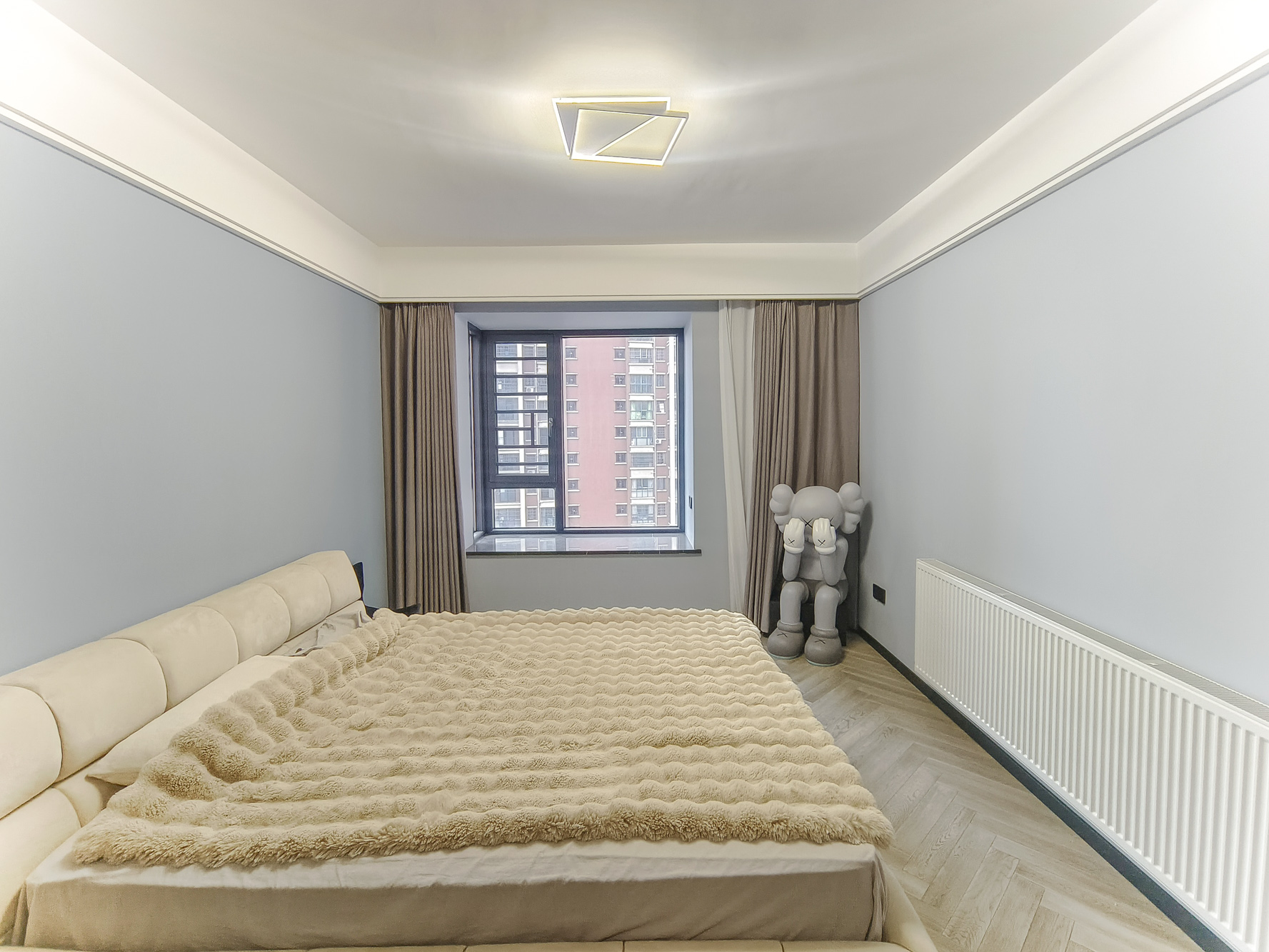 山水湾 4室2厅2卫 115.0万 山水湾 4室2厅2卫 115.0万卧室