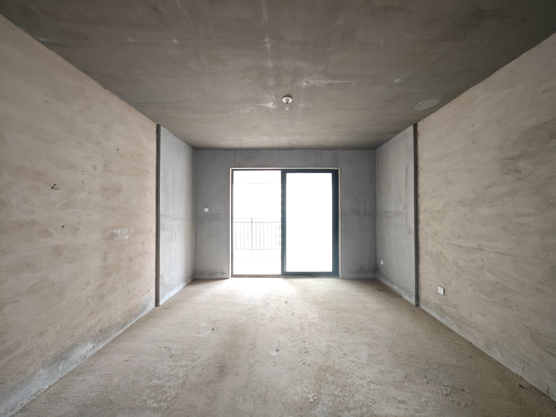 中建嘉和城  4室2厅1卫   115.00万