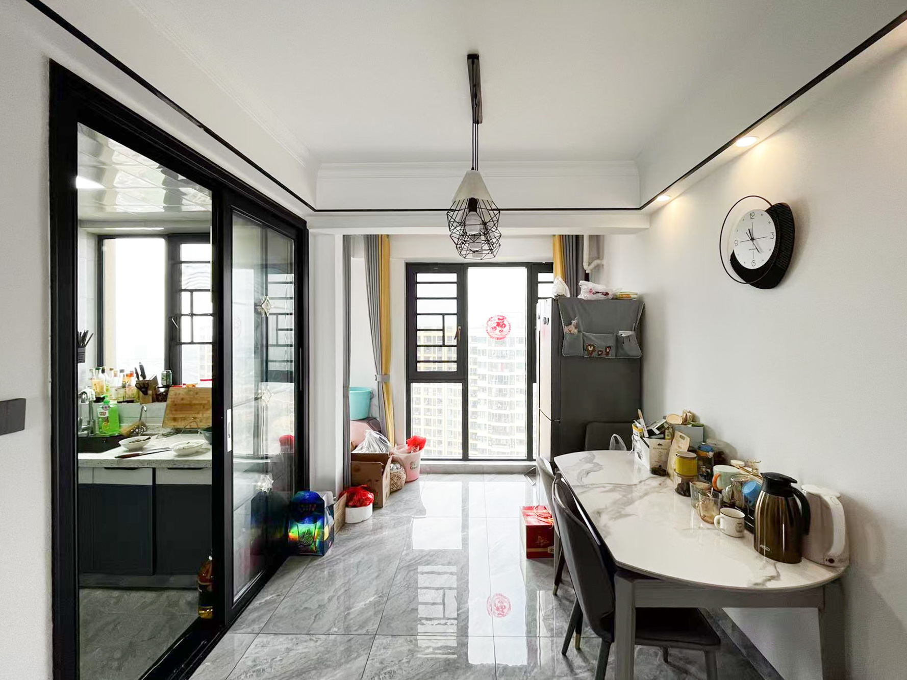 云栖国际  4室2厅2卫    77.0万 云栖国际  4室2厅2卫    77.0万客厅