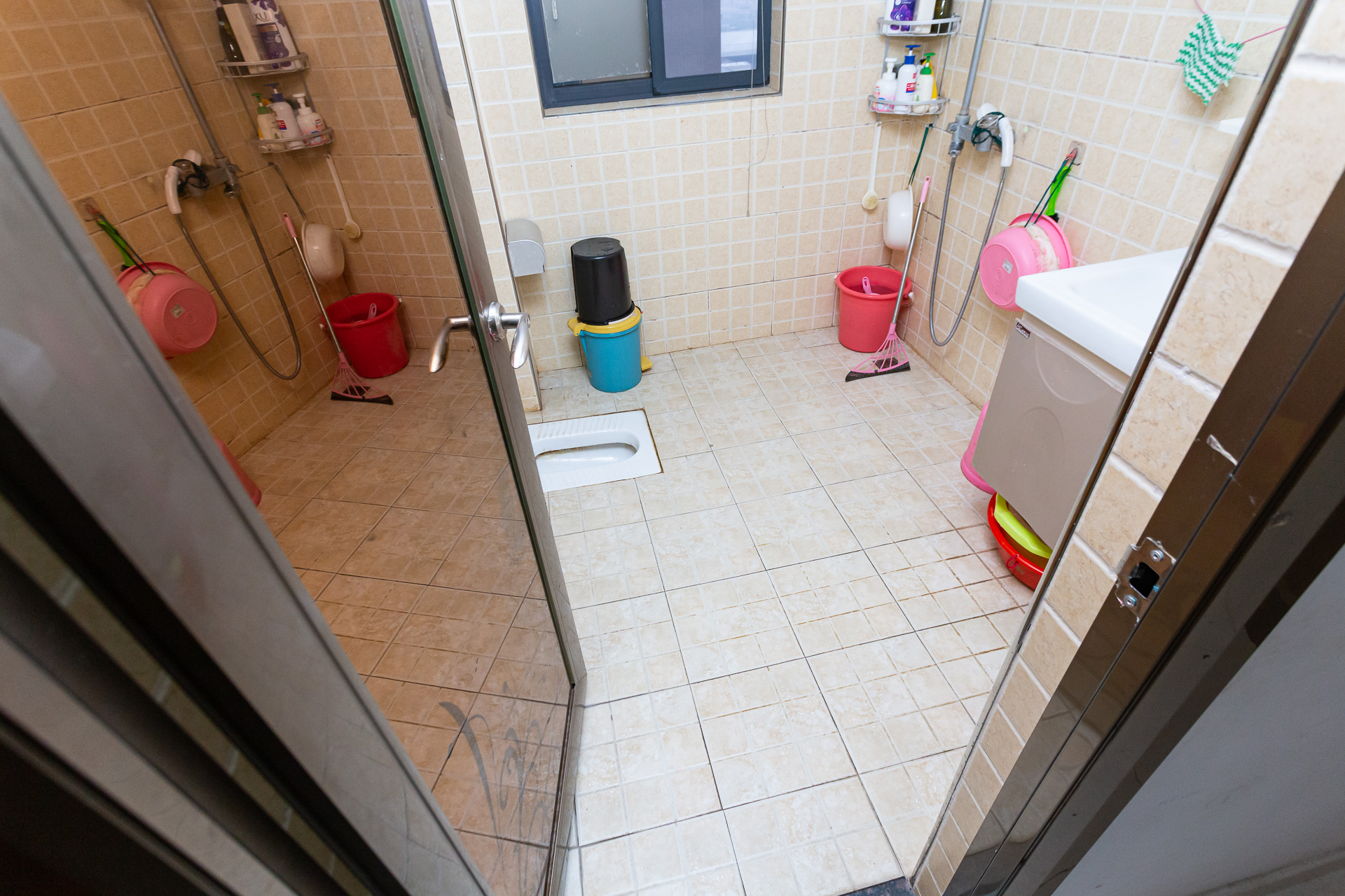 名家翡翠花园 3室2厅1卫 69.5万 名家翡翠花园 3室2厅1卫 69.5万卫生间