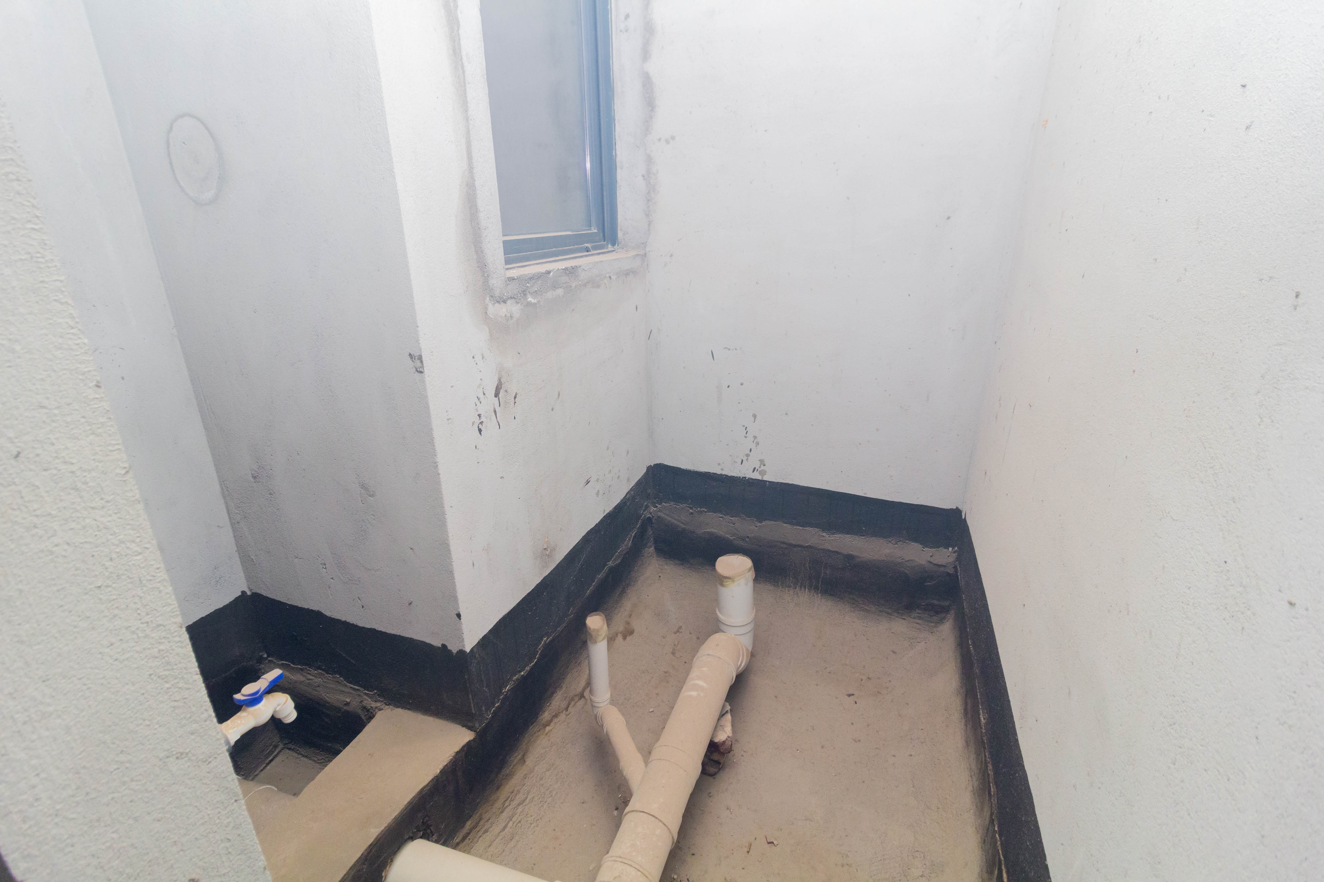 爵世名邸东湖(东湖壹号企业总部基地)  3室2厅2卫    85.0万 爵世名邸东湖(东湖壹号企业总部基地)  3室2厅2卫    85.0万卫生间