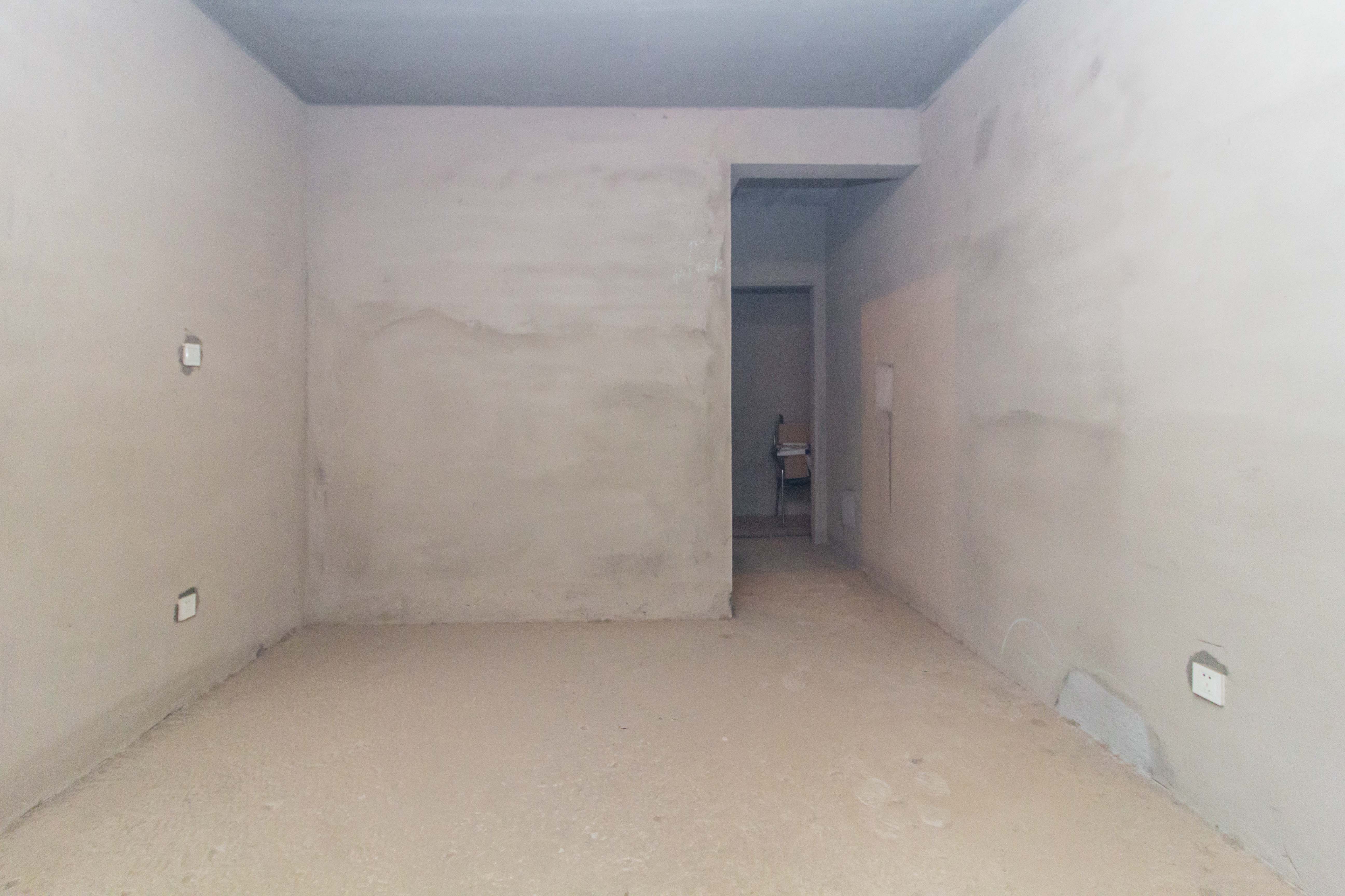 爵世名邸东湖(东湖壹号企业总部基地)  3室2厅2卫    85.0万 爵世名邸东湖(东湖壹号企业总部基地)  3室2厅2卫    85.0万卧室