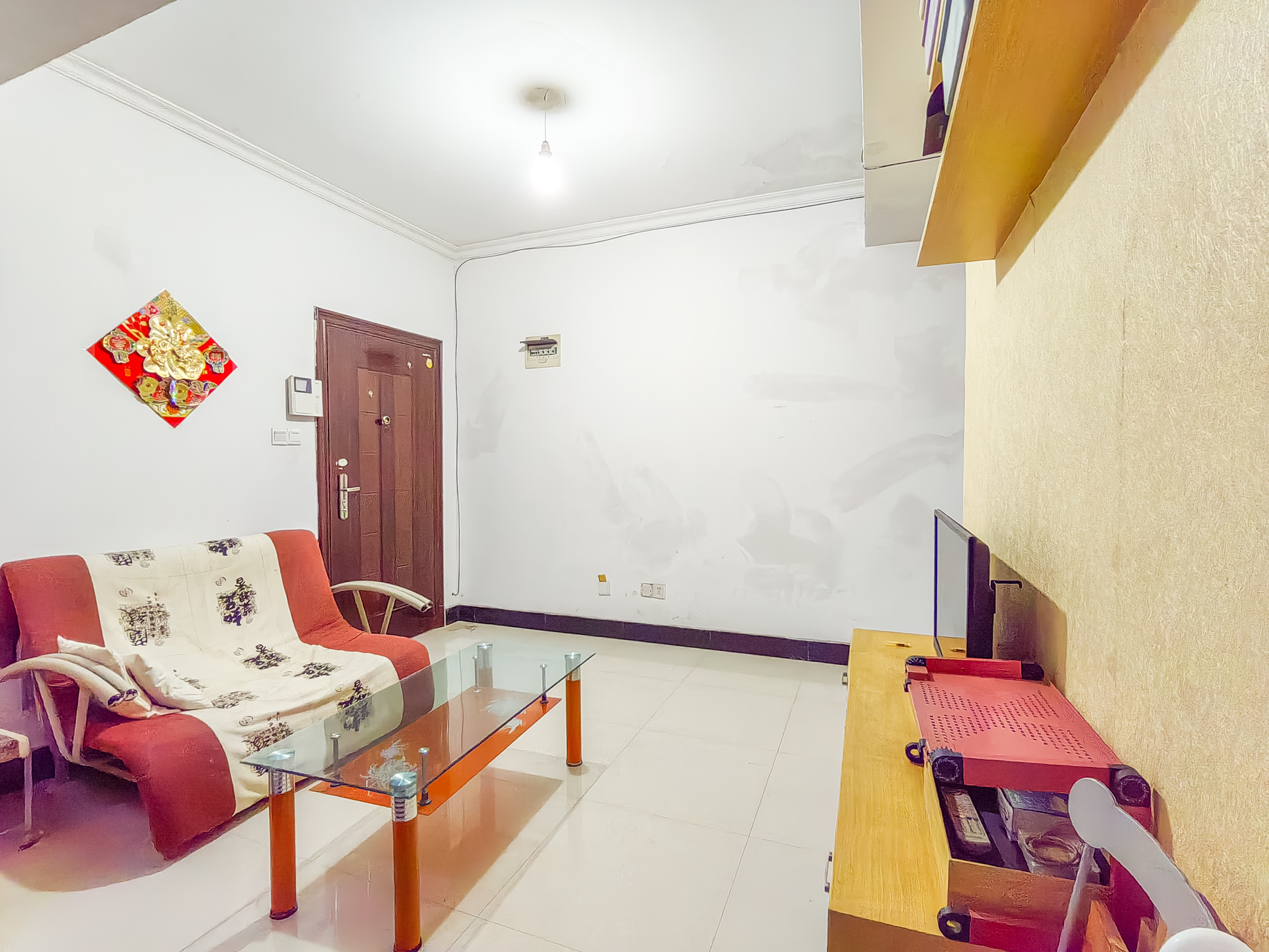 紫晶城 1室1厅1卫 22.8万 紫晶城 1室1厅1卫 22.8万客厅