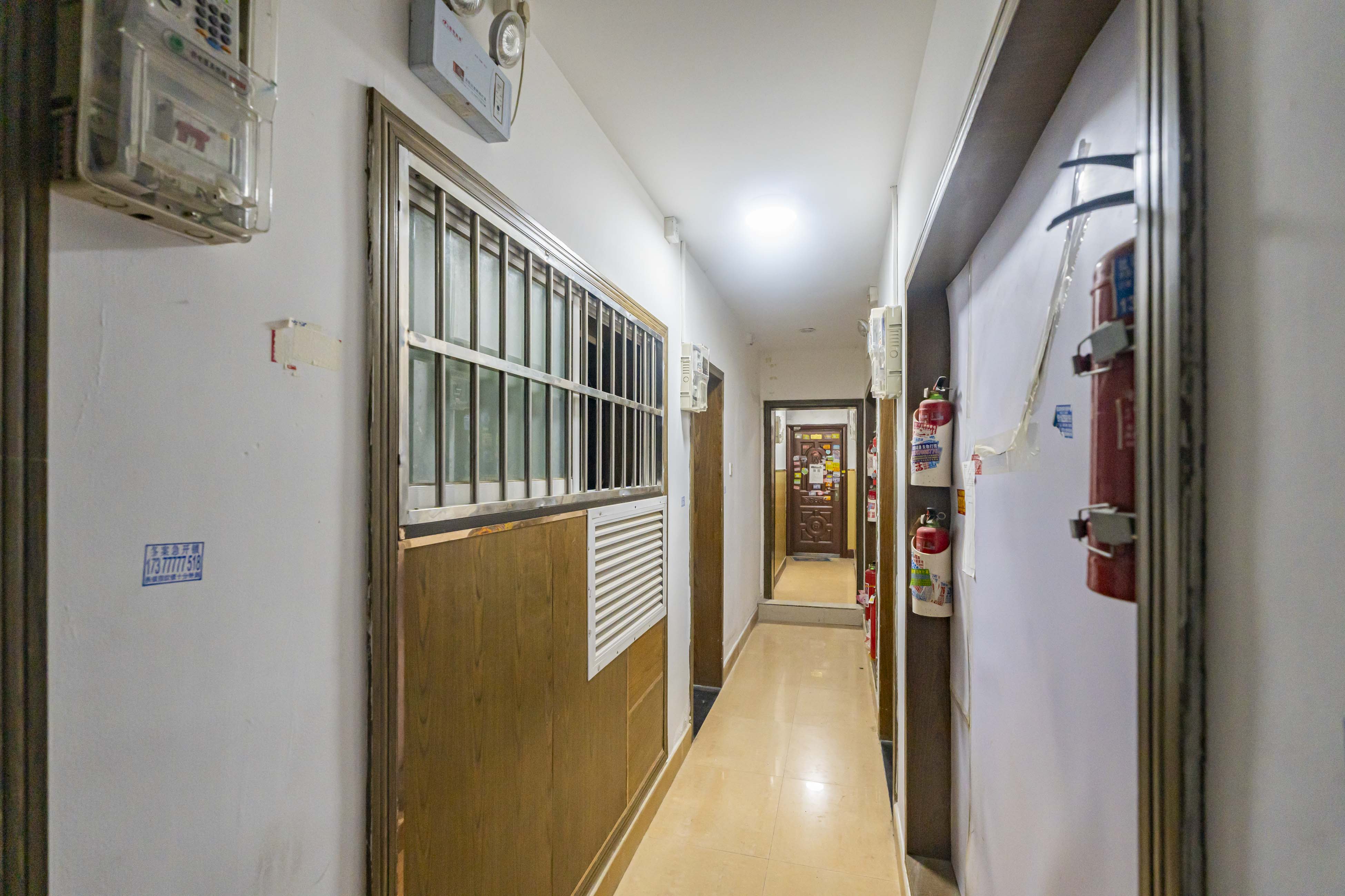 唐朝大厦  3室2厅2卫   105.00万其他