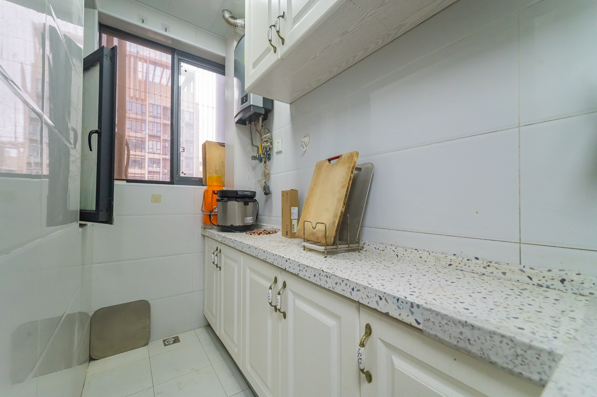 蓝山郡 3室2厅1卫 59.0万 蓝山郡 3室2厅1卫 59.0万厨房