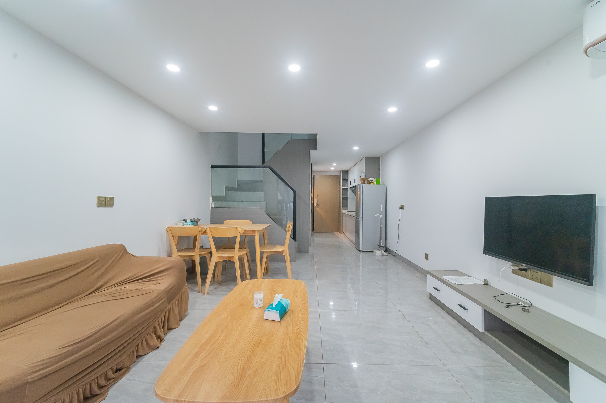 海伦春天 2室1厅1卫 28.9万 海伦春天 2室1厅1卫 28.9万客厅