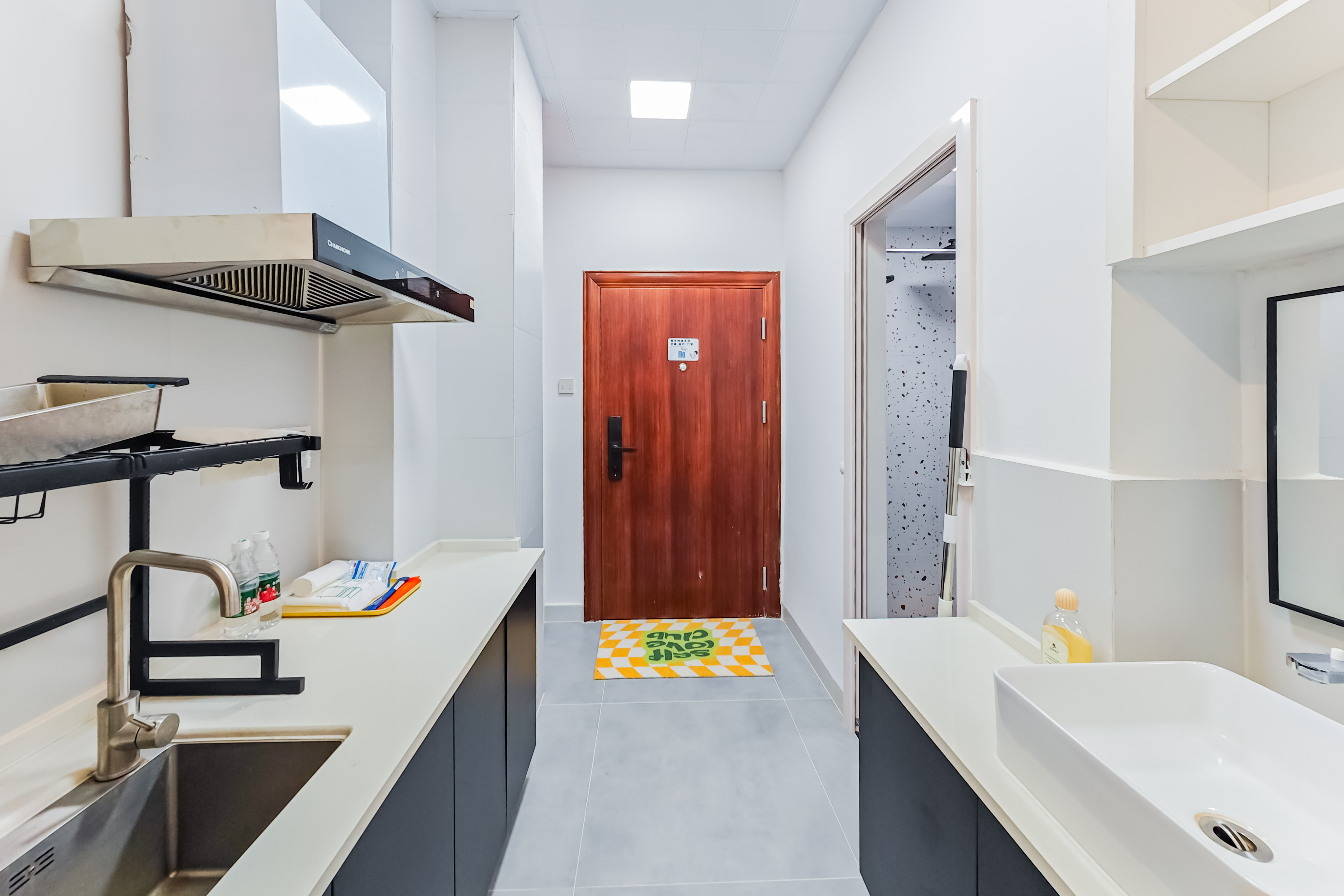 长沙高铁吾悦广场 1室1厅1卫 28.8万 长沙高铁吾悦广场 1室1厅1卫 28.8万厨房