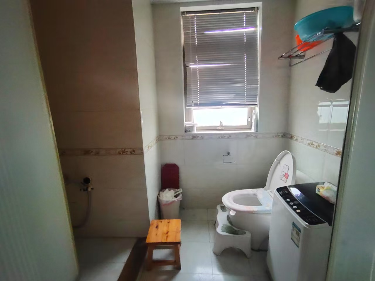 湖湘文化城(锦绣香江) 3室2厅2卫 75.0万 湖湘文化城(锦绣香江) 3室2厅2卫 75.0万室内图