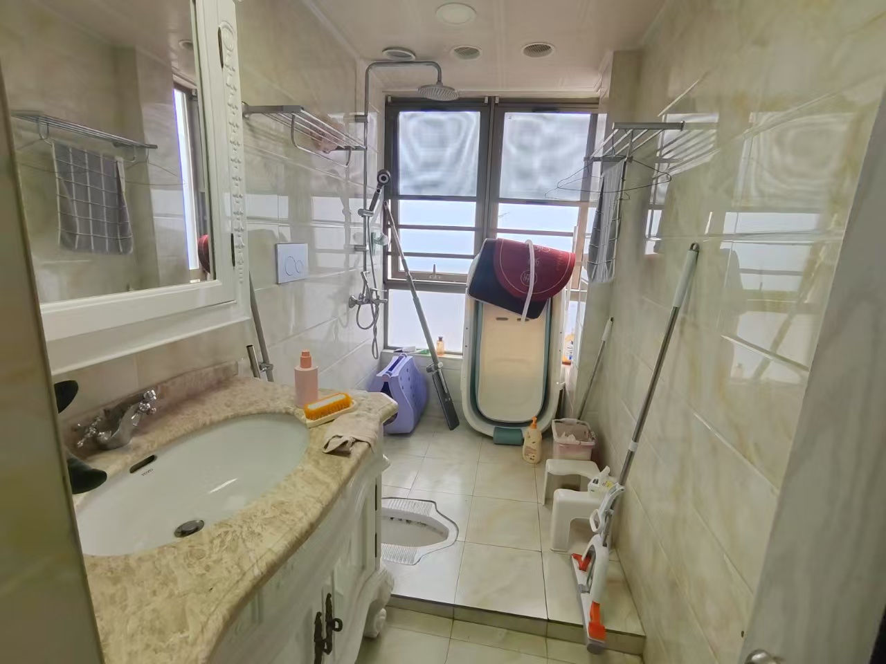 湖湘文化城(锦绣香江) 3室2厅2卫 75.0万 湖湘文化城(锦绣香江) 3室2厅2卫 75.0万室内图