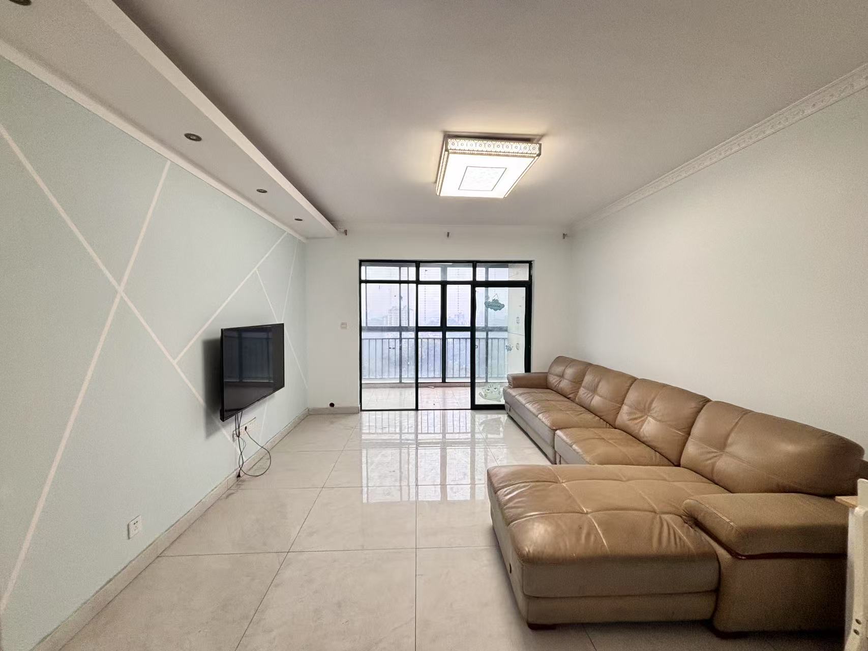 经世皇城 3室2厅2卫 49.8万 经世皇城 3室2厅2卫 49.8万室内图